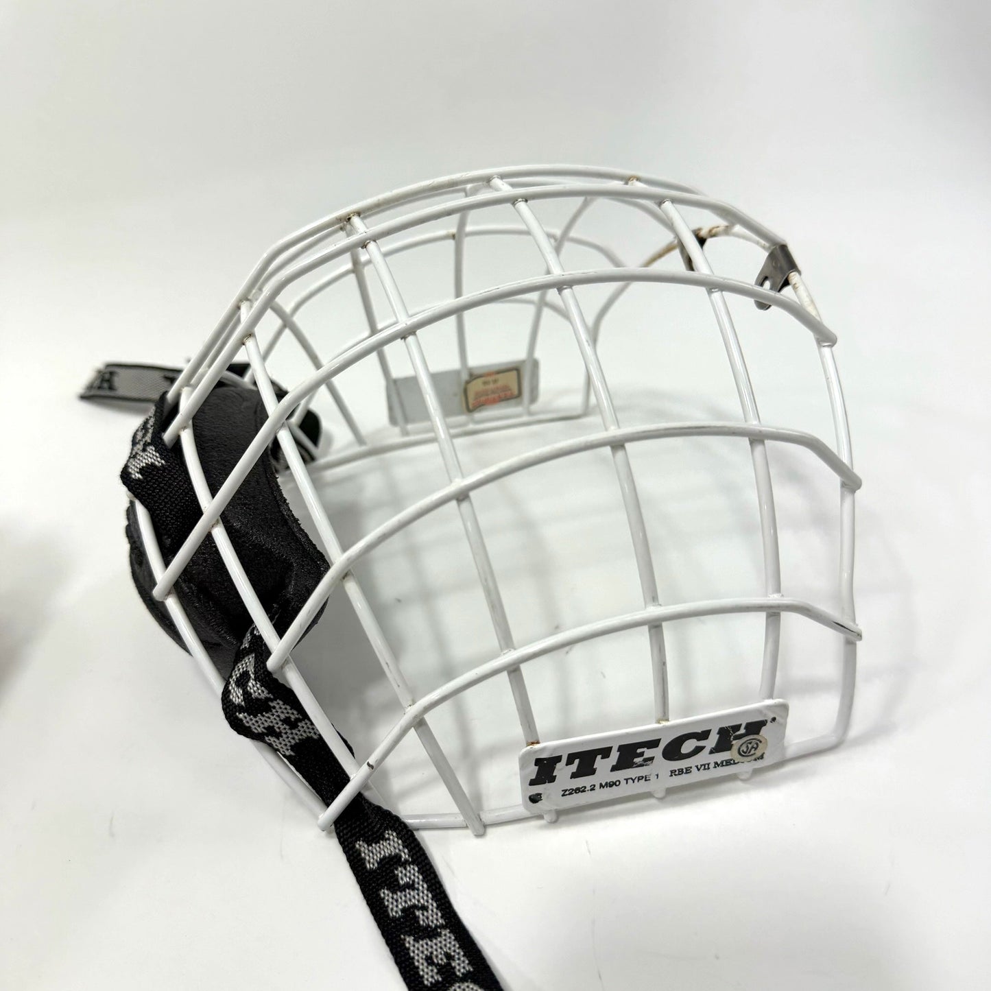 Used White Itech RBEVII Cage | Medium | AB815