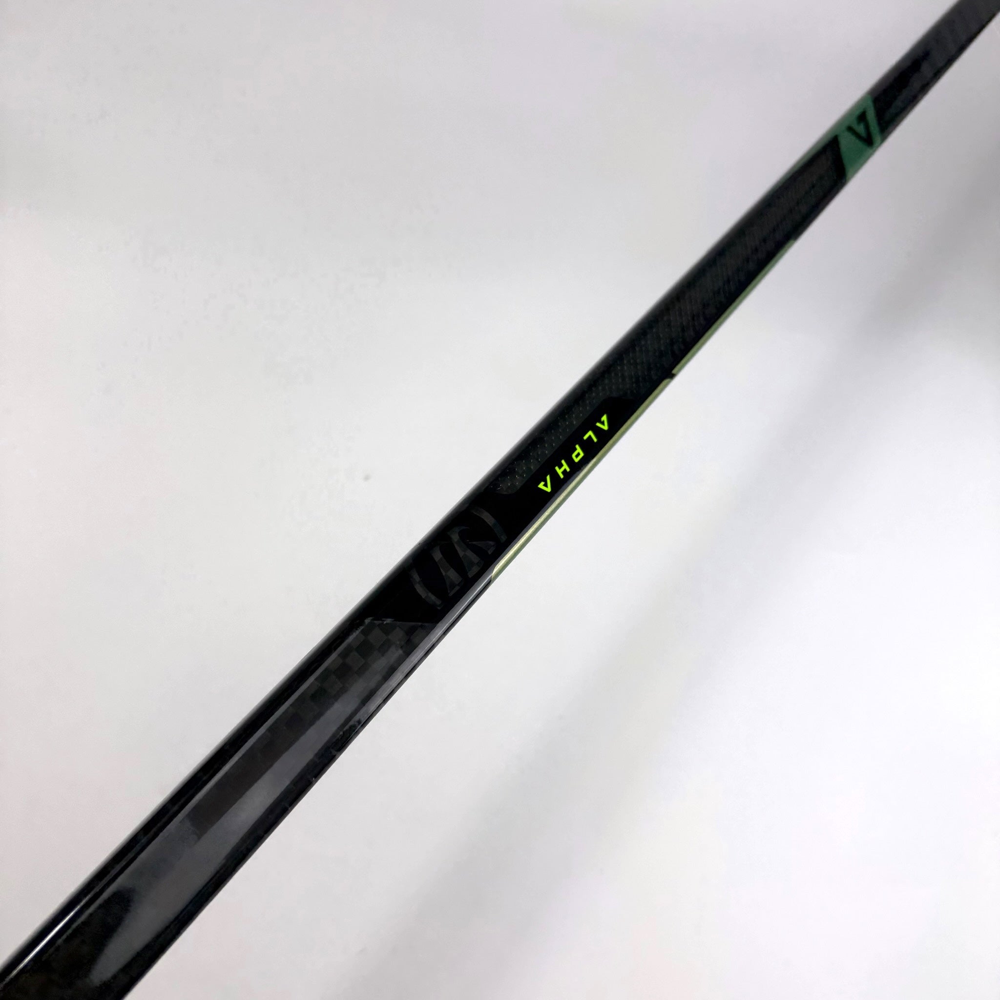 New Right Warrior Alpha LX3 | 75 Flex W28 Curve Grip | F455 - Top Flight Hockey