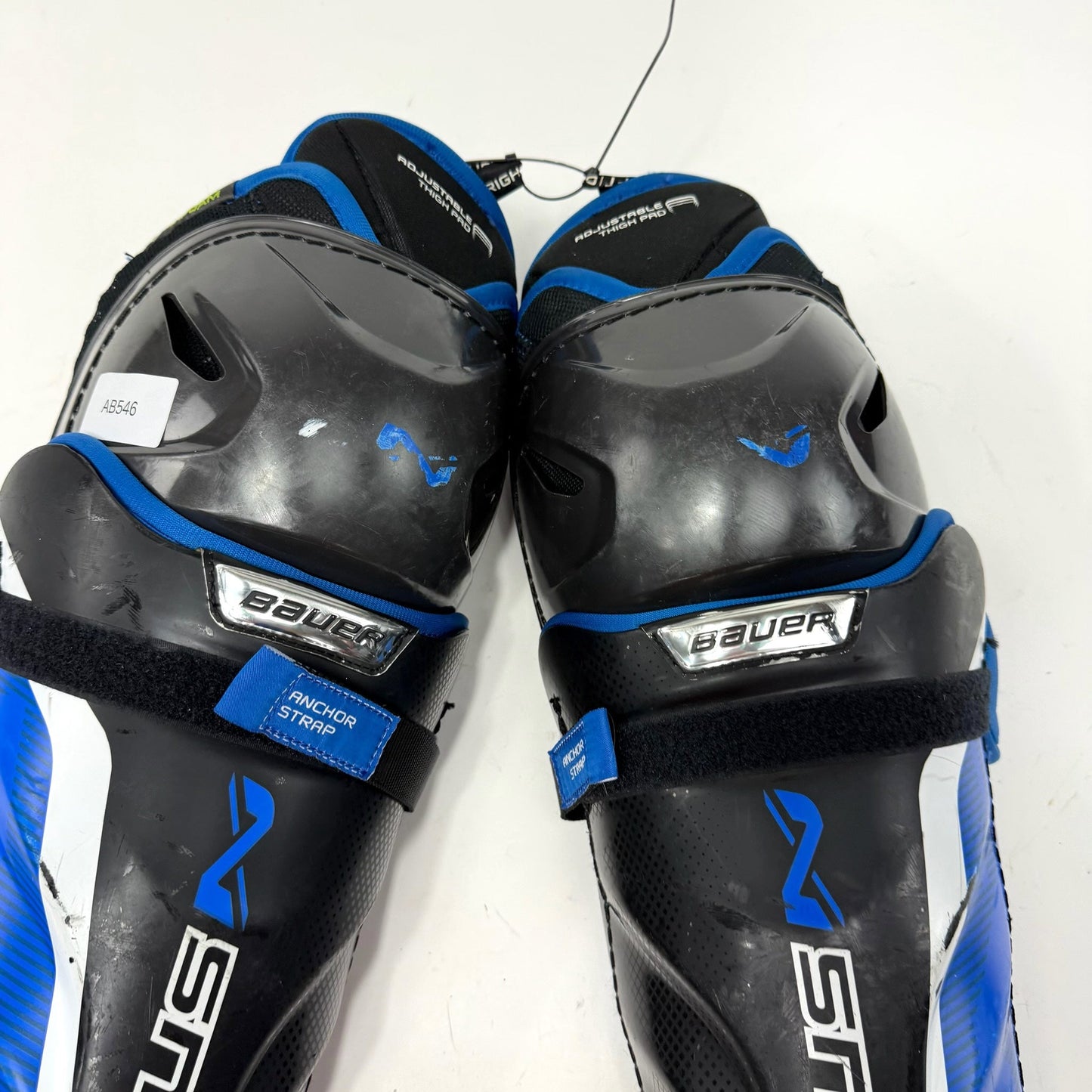 Used Bauer 2n Nexus Shin Guards | 14" | AB546