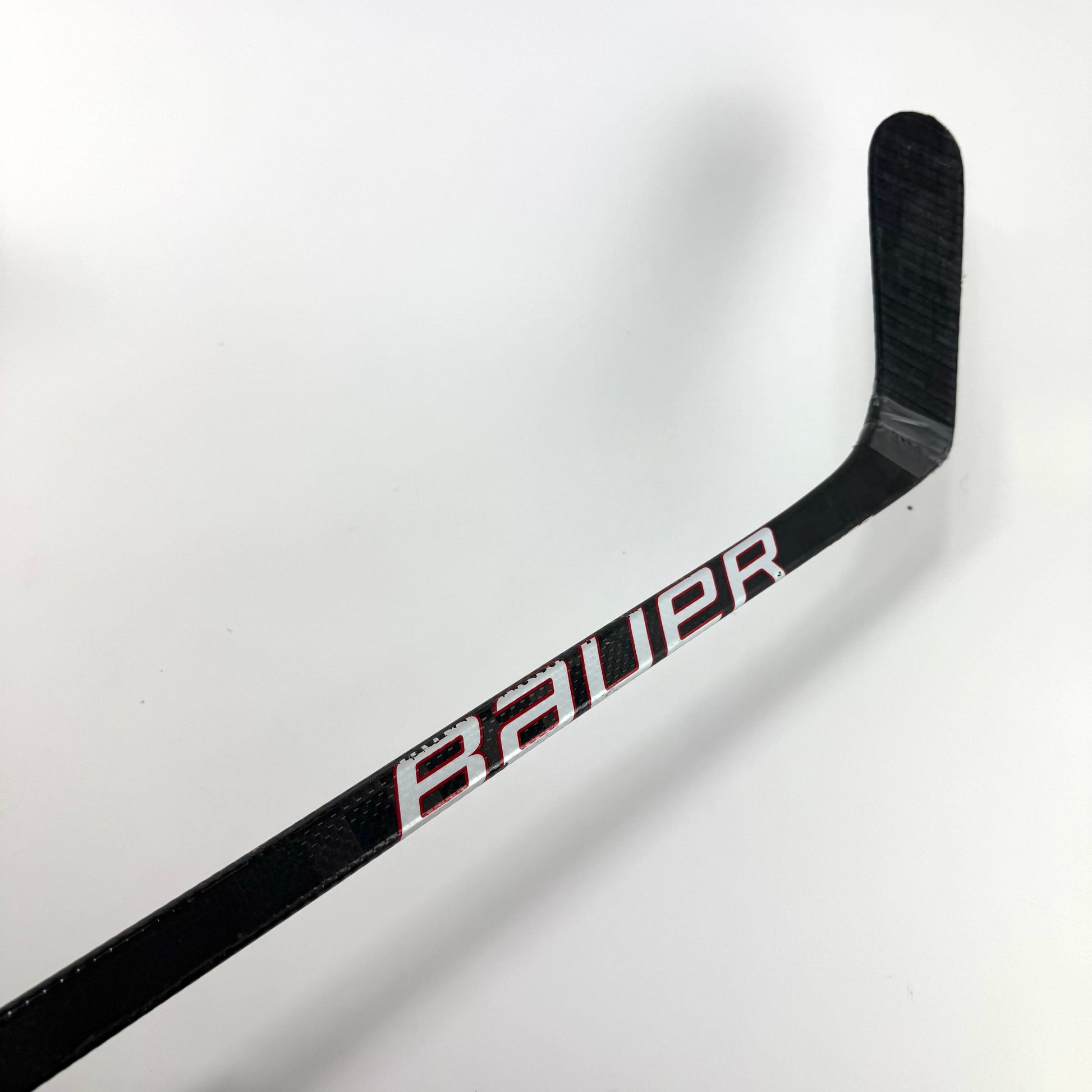 Broken McCabe Bauer Nexus Geo | CH27 - Top Flight Hockey