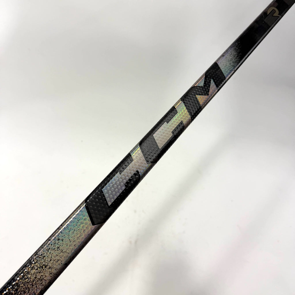 Used Right CCM Ribcor Trigger 10 Pro | 80 Flex P92 Curve Grip | A211 - Top Flight Hockey