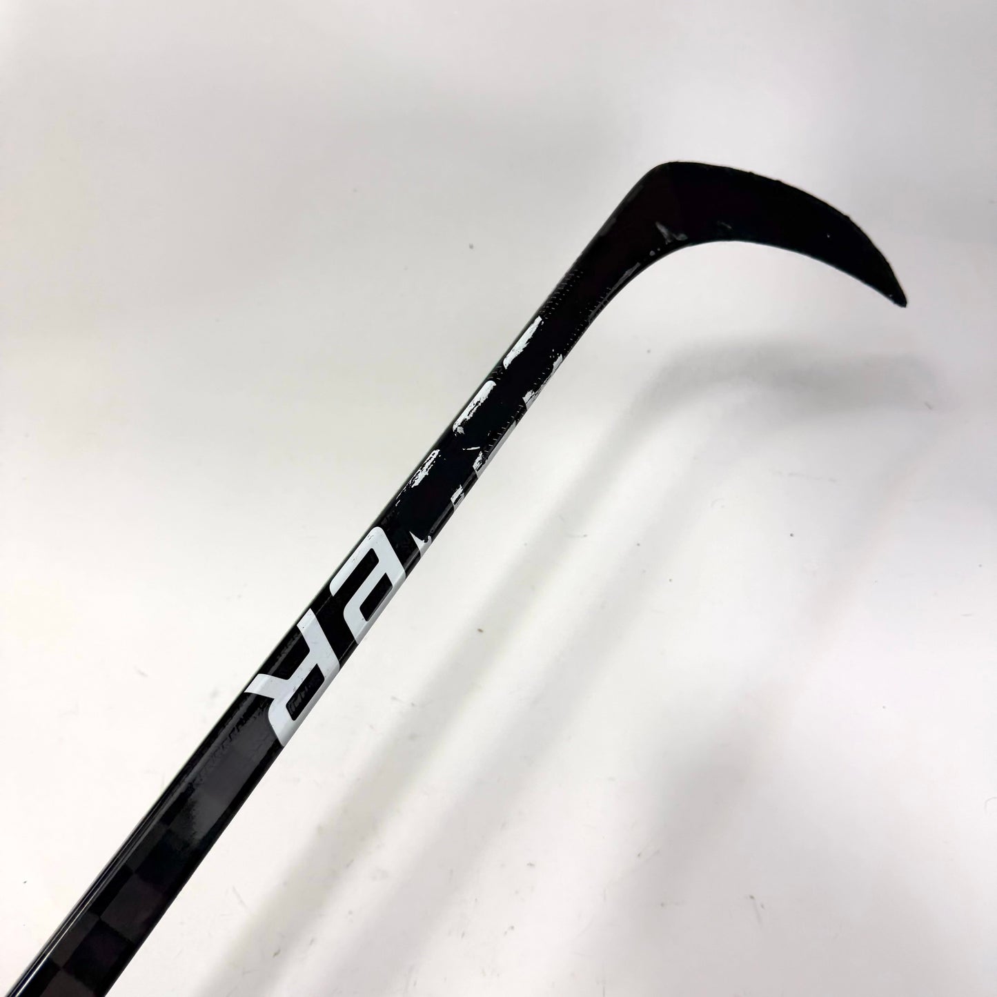 Used Left Silver Bauer Supreme Ultra Sonic | 87 Flex Custom Curve Grip | AB639
