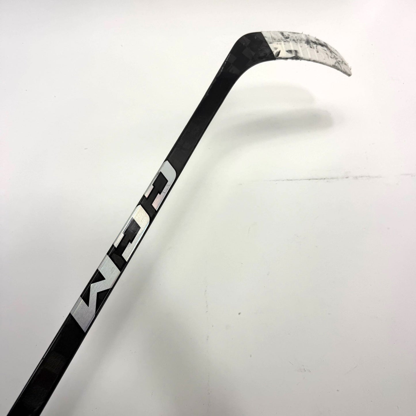 Used Left Black CCM Jetspeed FT8 Pro | 90 Flex P92 Curve Grip | Jason Dickinson | BH127