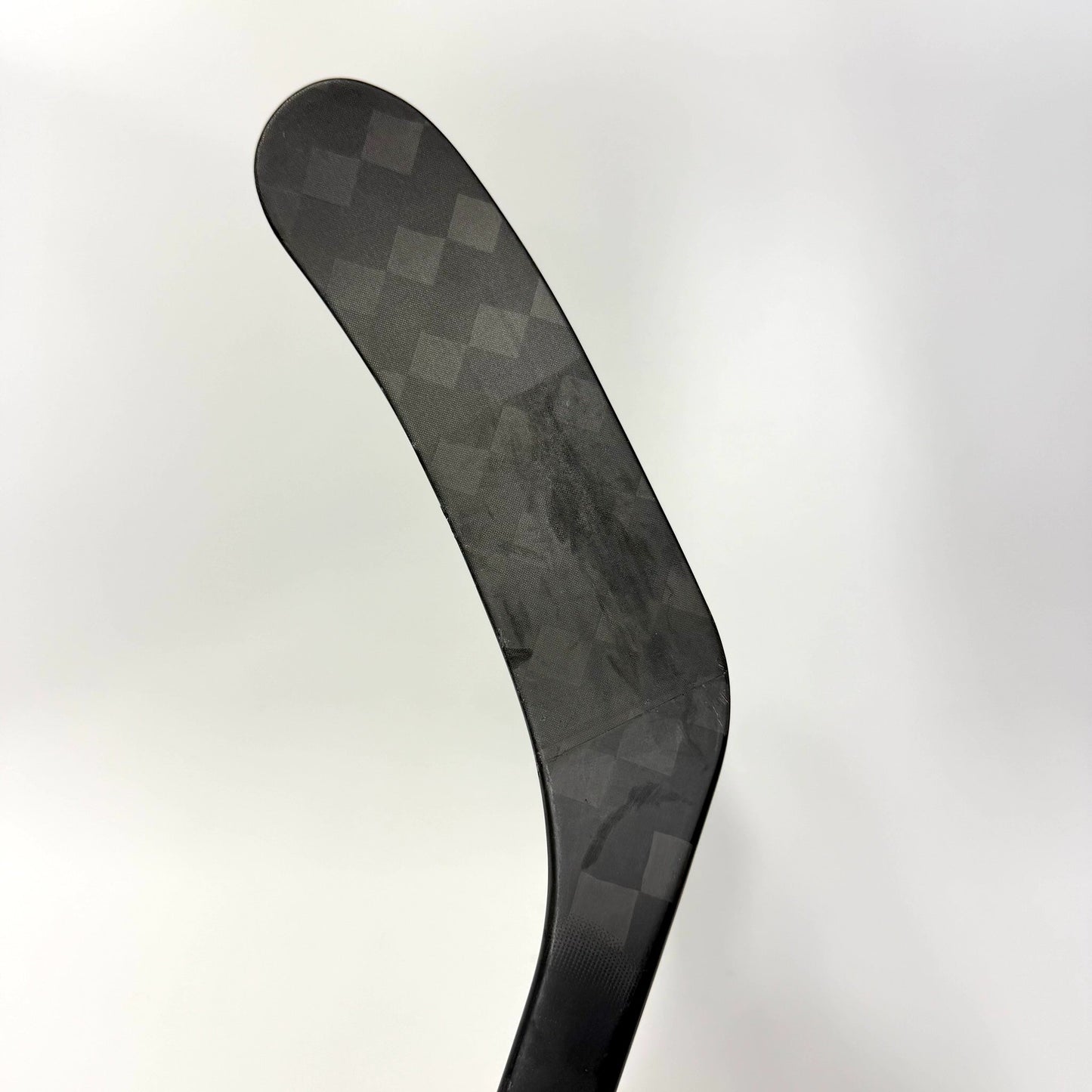Used Left Black CCM Jetspeed FT8 Pro | 75 Flex P28M Curve Grip | AB982 - Top Flight Hockey