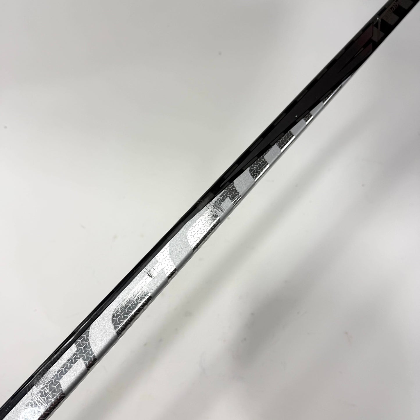 Used Left Silver Bauer Supreme Ultra Sonic | 87 Flex Custom Curve Grip | AB639