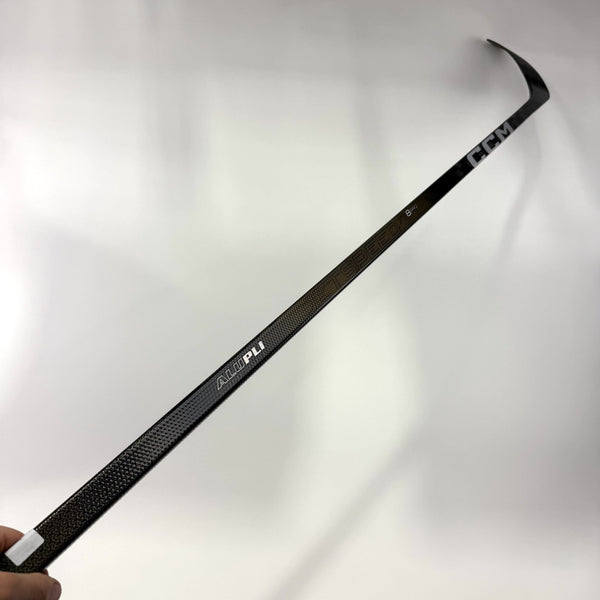 New Right Black CCM Jetspeed FT8 Pro | 95 Flex P92M Curve Grip | J190 - Top Flight Hockey