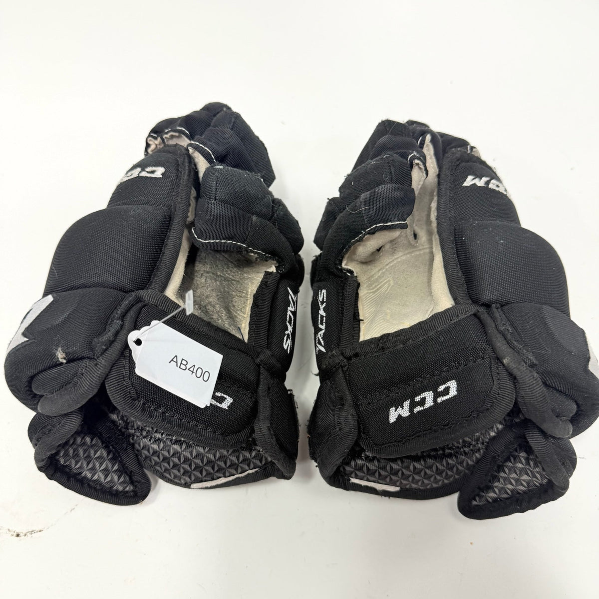 Used Black CCM Tacks 4R Lite Pro Gloves | 11" | AB400