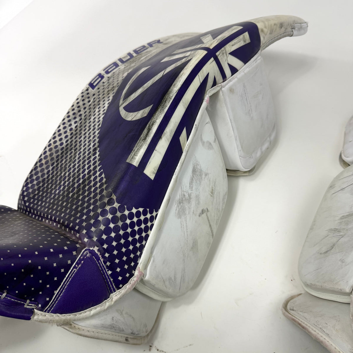Used White and Purple Bauer Hyperlite Goalie Leg Pads | Size Small | 33+1"