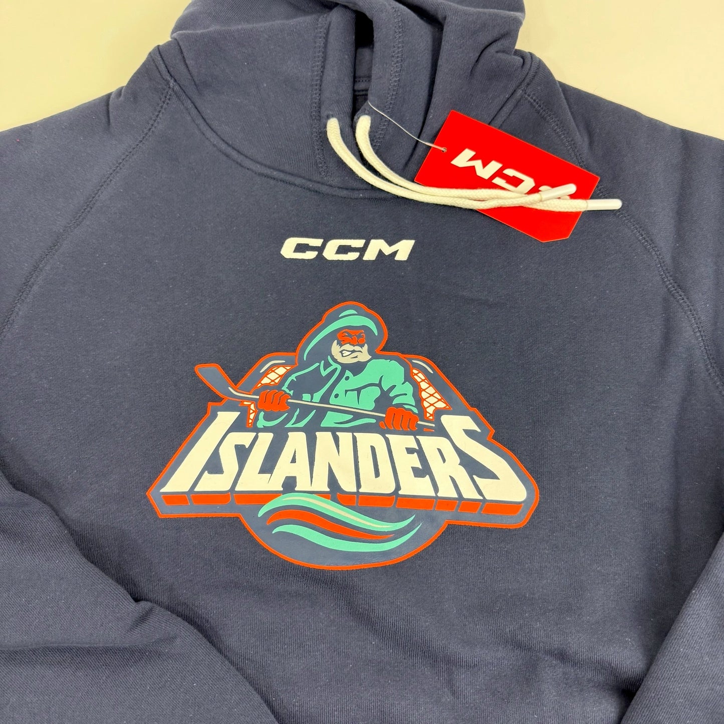 New CCM New York Islanders Pullover Hoodie | Senior M | #191520573386 - Top Flight Hockey