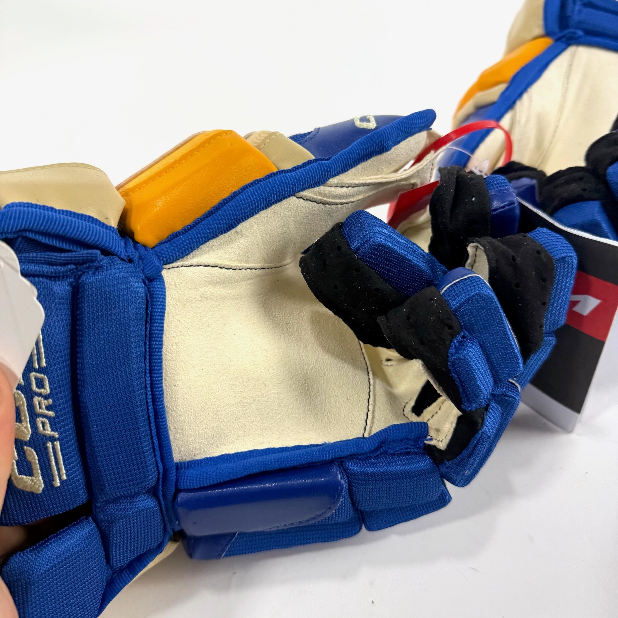 New STL Blues Heritage CCM HGCL Pro Gloves | 14" | Perunovic | D152 - Top Flight Hockey