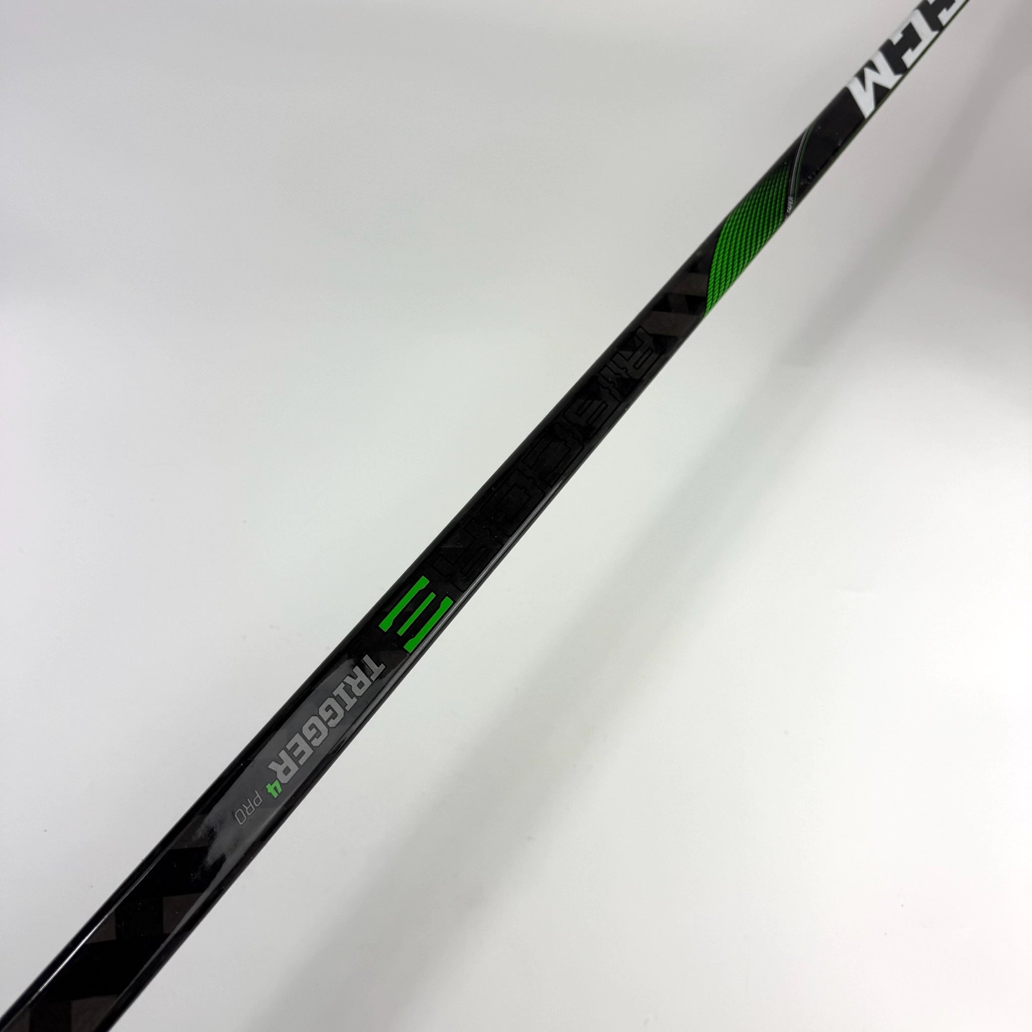 New Left CCM Ribcor Trigger 4 Pro | 100 Flex P92 Curve Grip | F287 - Top Flight Hockey
