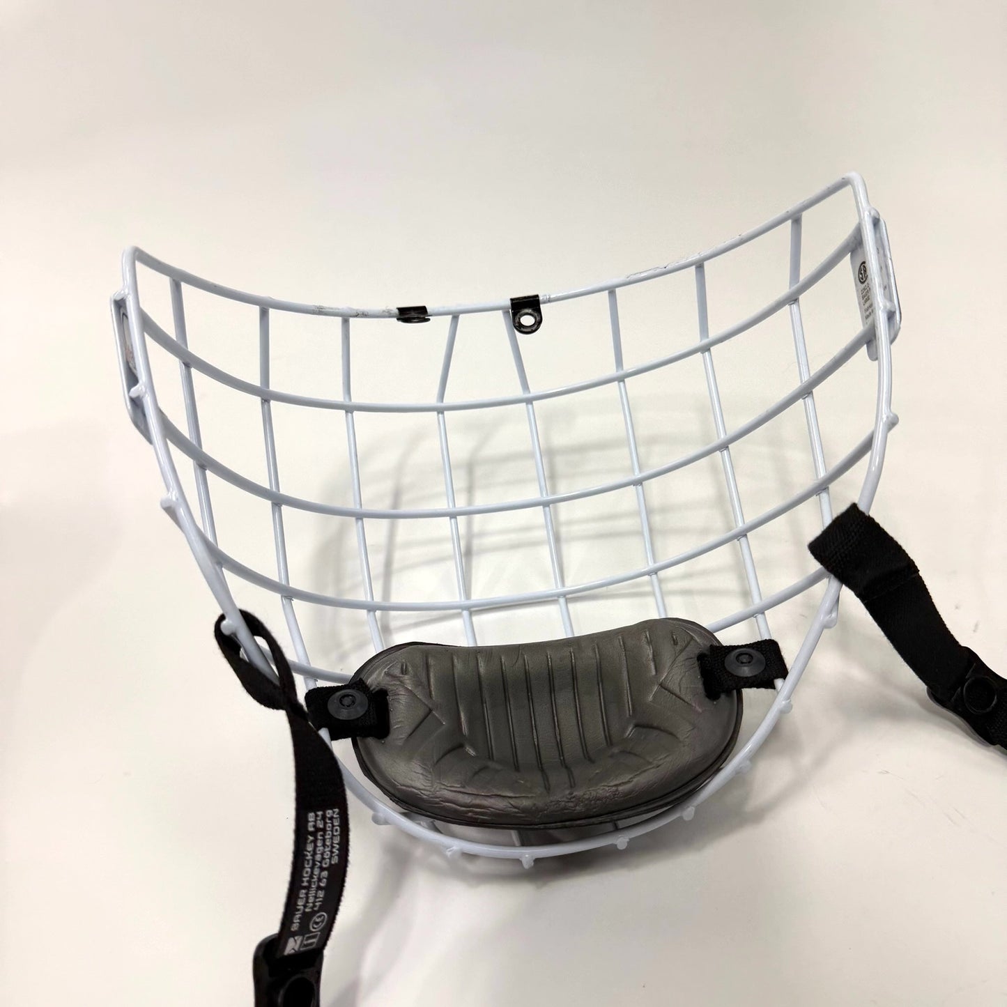 Like New White Bauer Profile II Cage | Large | AB819