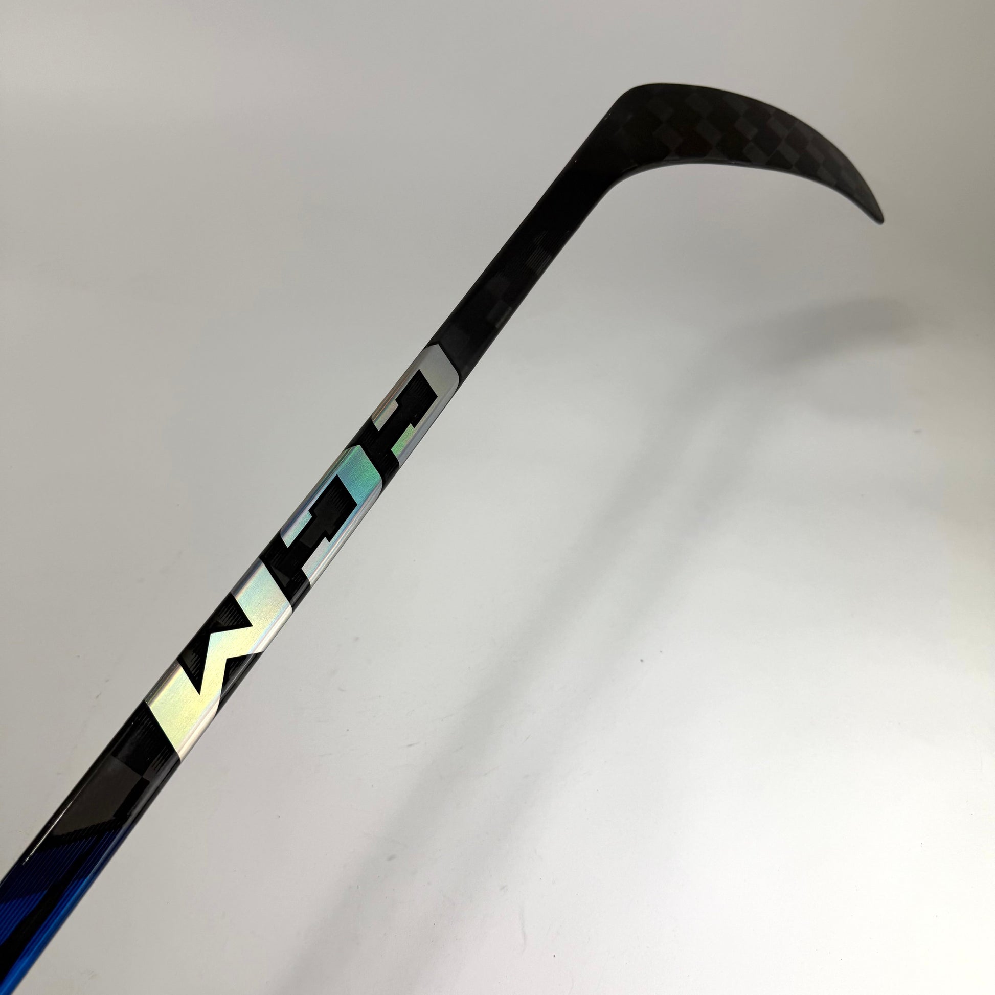 New Left Blue Warrior Alpha LX2 Pro | 90 Flex Custom Heel Curve Non Grip | E787 - Top Flight Hockey