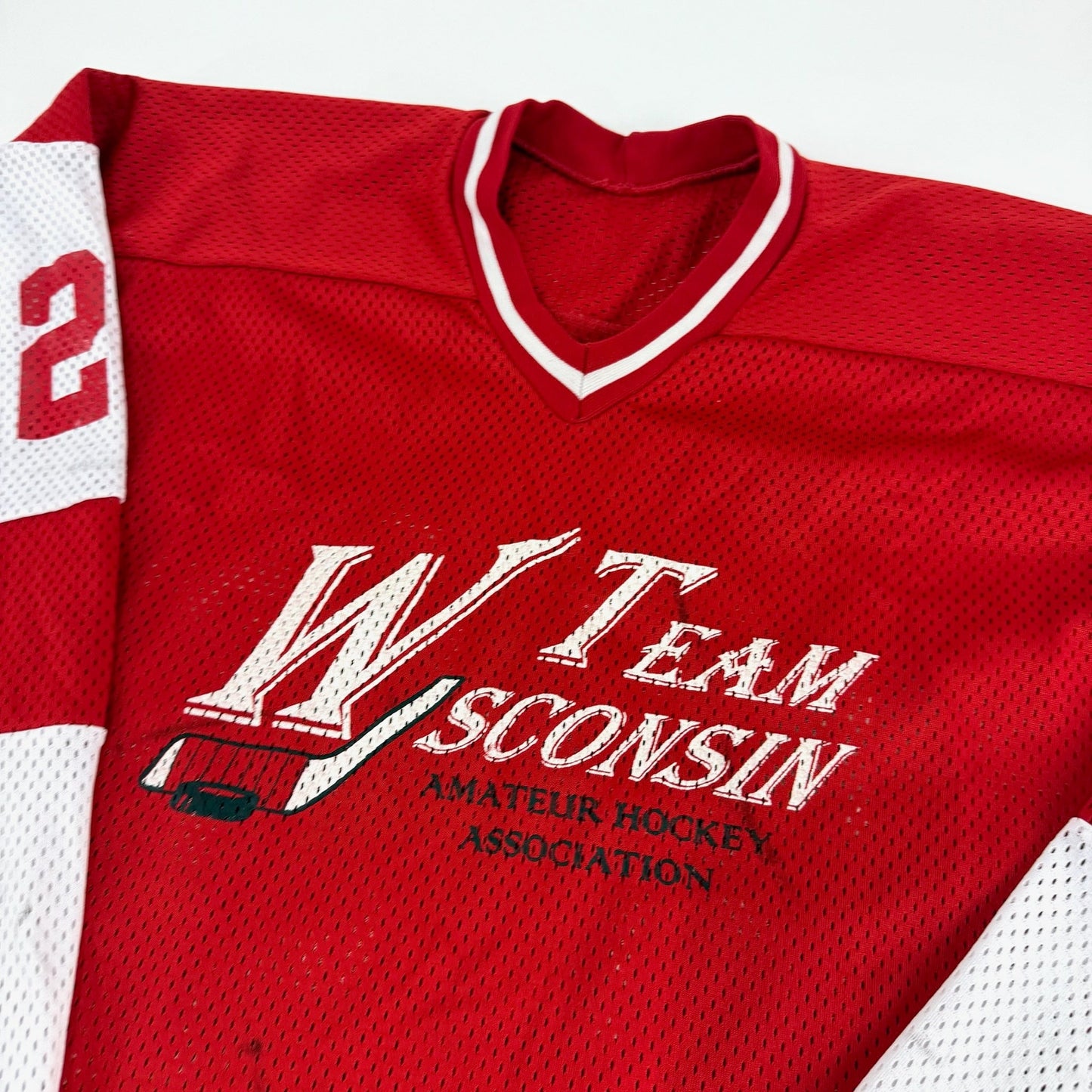 Used Red Mesh Practice Jersey | Team Wisconsin | Senior Large | B572 - Top Flight Hockey