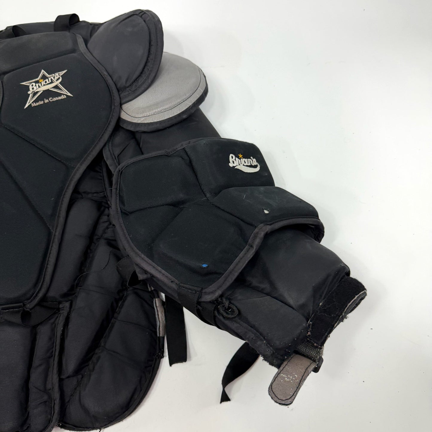 Used Brian's Alite Goalie Chest Protector | Intermediate XL | AB537