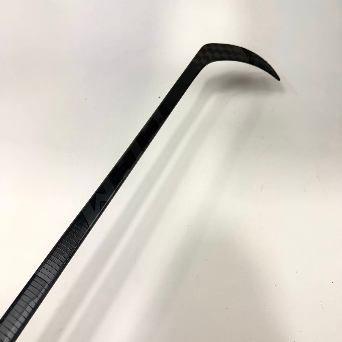 Used Once Left CCM Ribcor Trigger 6 | 75 Flex P92 Curve Grip | AB202 - Top Flight Hockey