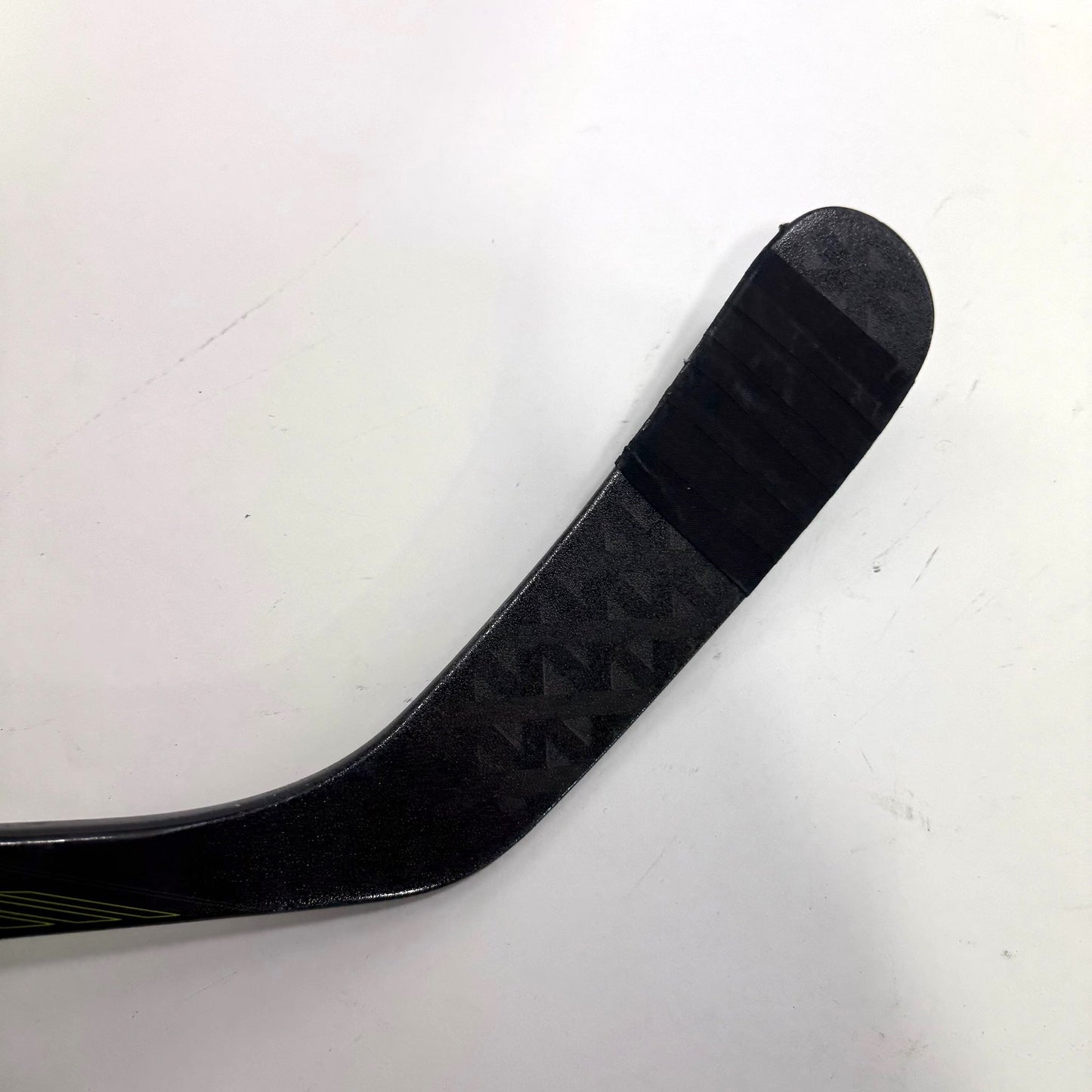 Used Left CCM Ribcor Trigger ASY | 95 Flex P92 Curve Grip | Martinook | BH234 - Top Flight Hockey