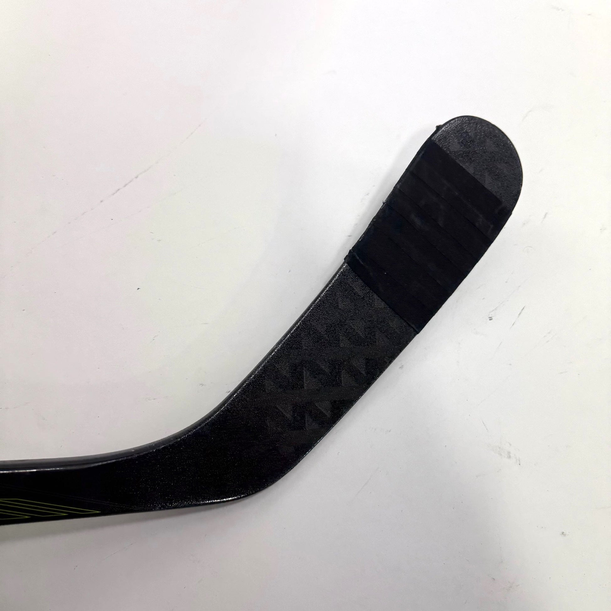Used Left CCM Ribcor Trigger ASY | 95 Flex P92 Curve Grip | Martinook | BH234 - Top Flight Hockey