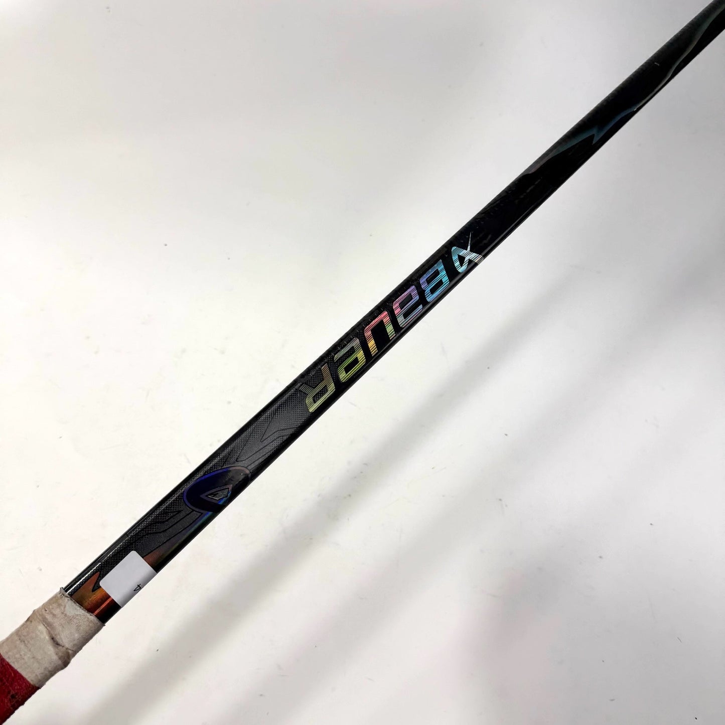 Used Right Black Bauer Vapor Flylite | 65 Flex P92 Curve Grip | AB704