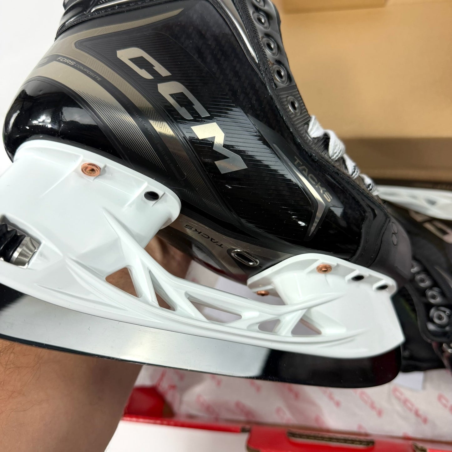 Brand New Retail CCM Tacks XF Pro Skates - Size 4 - Regular