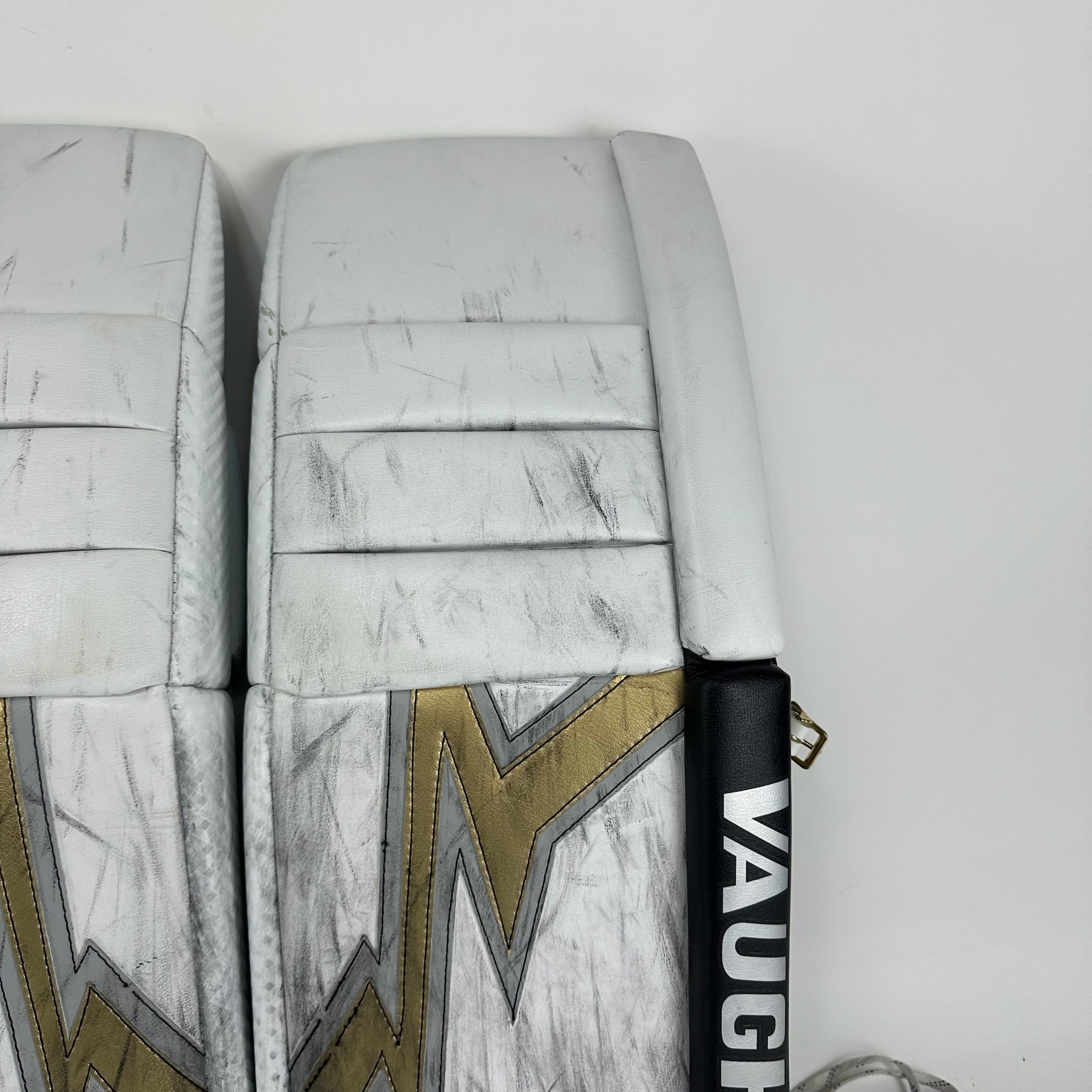 Used Vegas Knights White and Gold Vaughn V9 Goalie Leg Pads | Saville | 35+1"