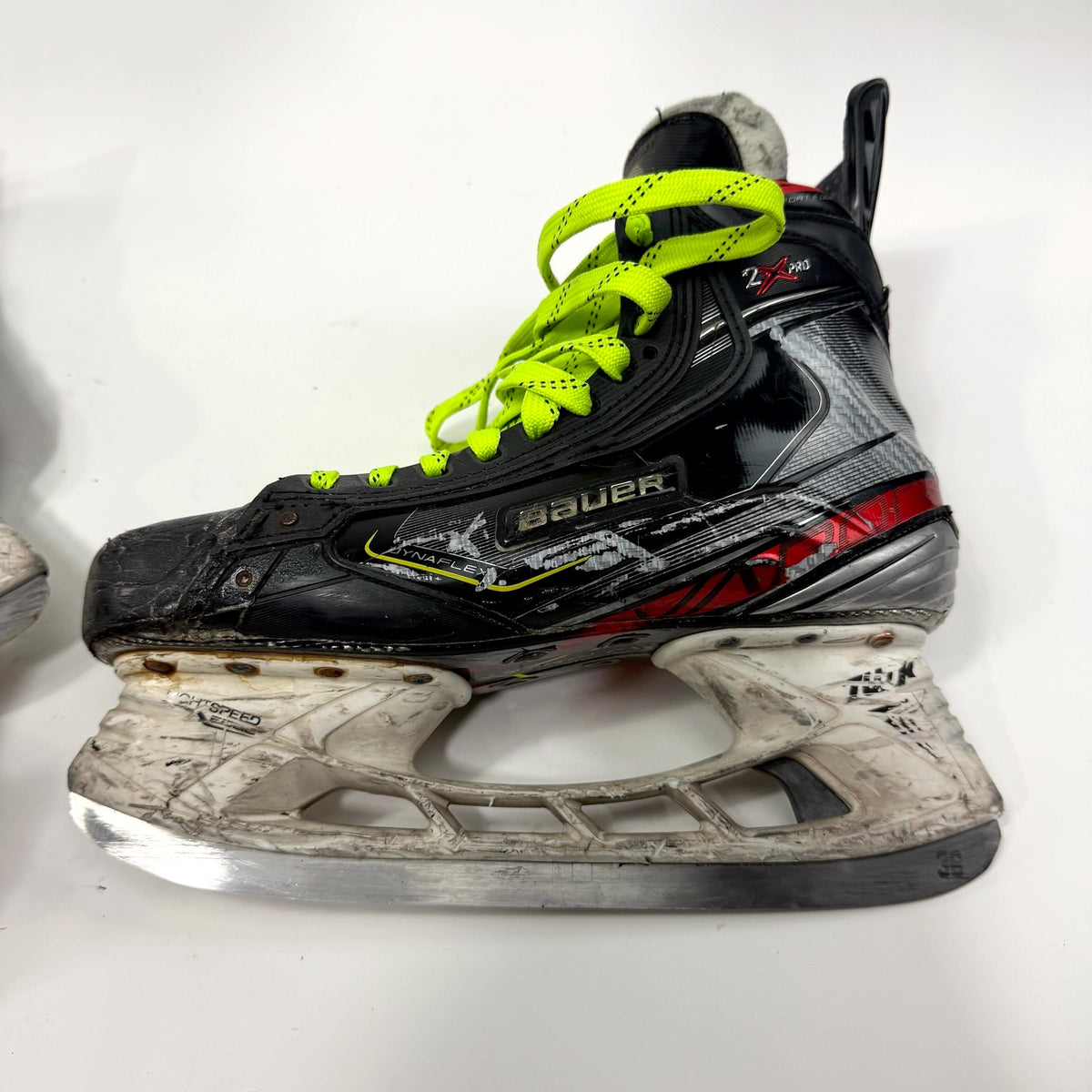 Used Bauer Vapor 2X Pro Skates | Size 9.5 D | AB789