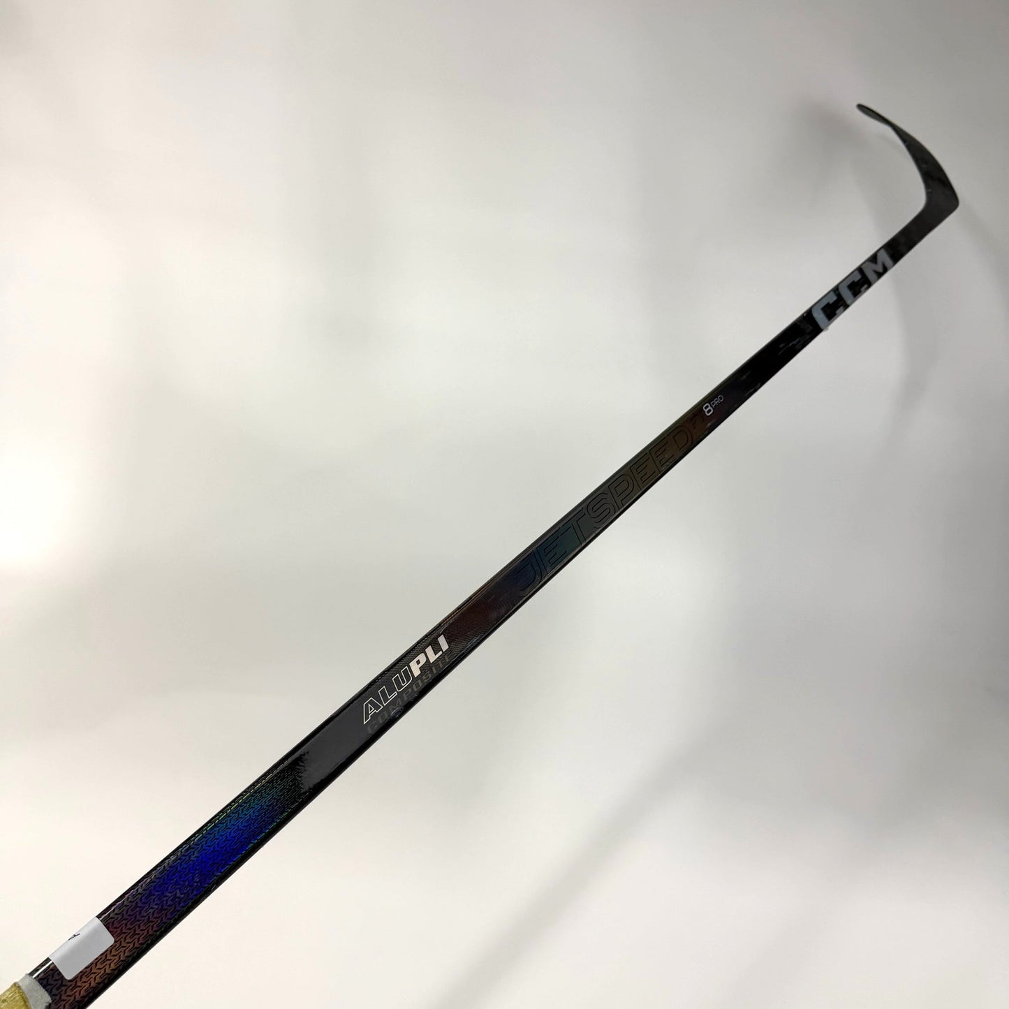 Used Right CCM Jetspeed FT8 Pro | 80 Flex P28M Curve Grip | AB432