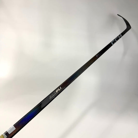 Used Right CCM Jetspeed FT8 Pro | 80 Flex P28M Curve Grip | AB432