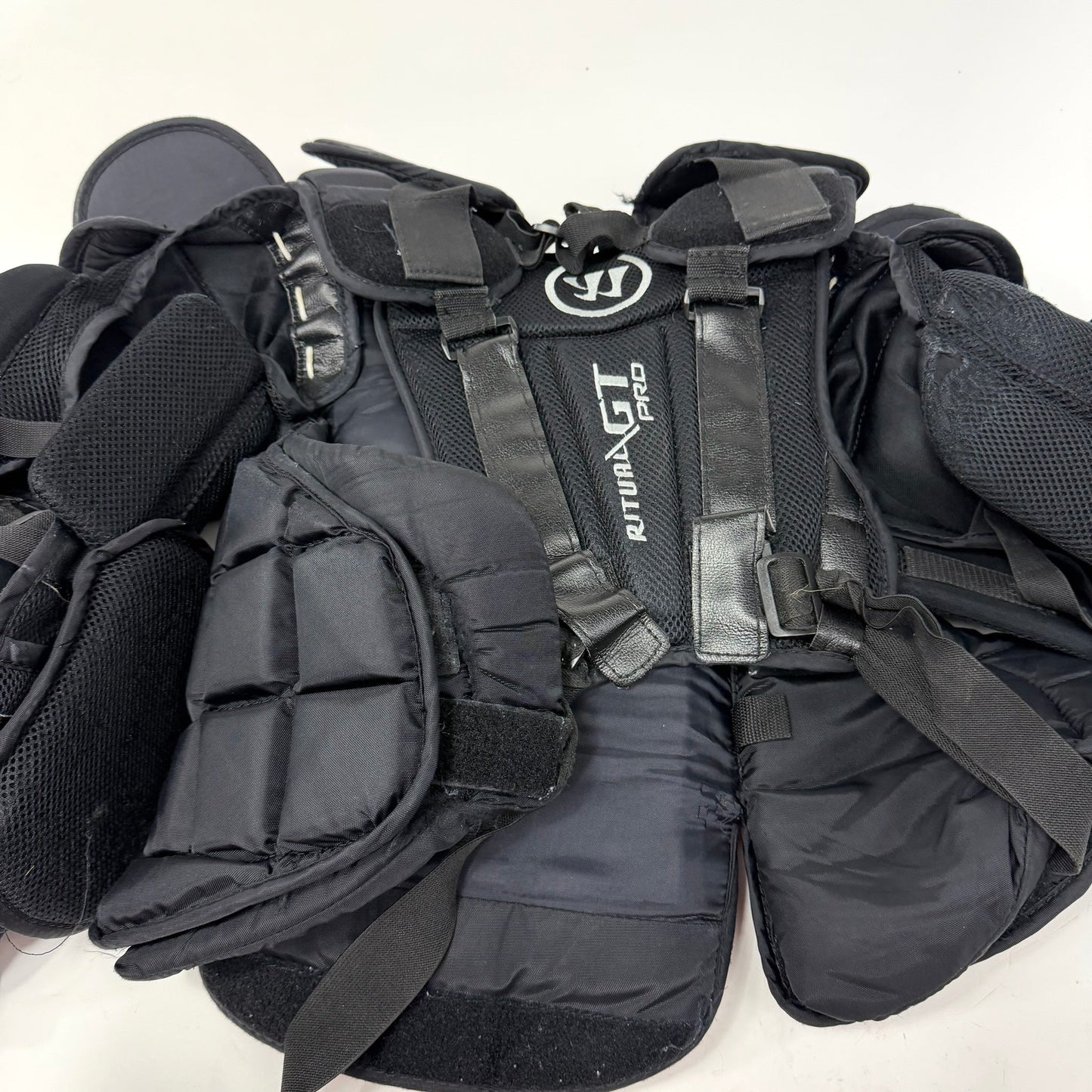 Used Warrior Ritual GT Pro Goalie Chest Protector | Senior Small | AB530