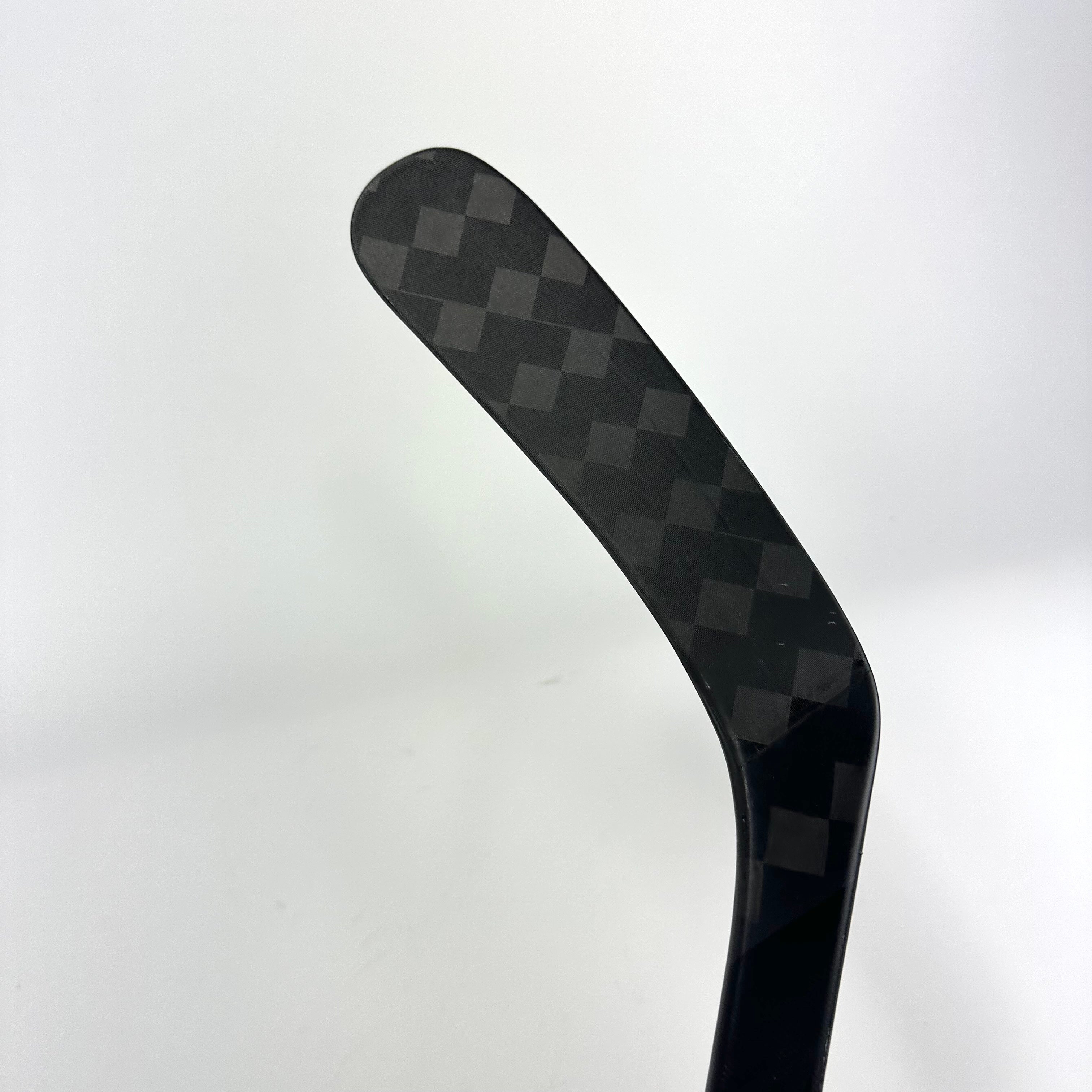 New Left CCM Tacks AS6 Pro | 60 Flex P90 Curve Grip | C28