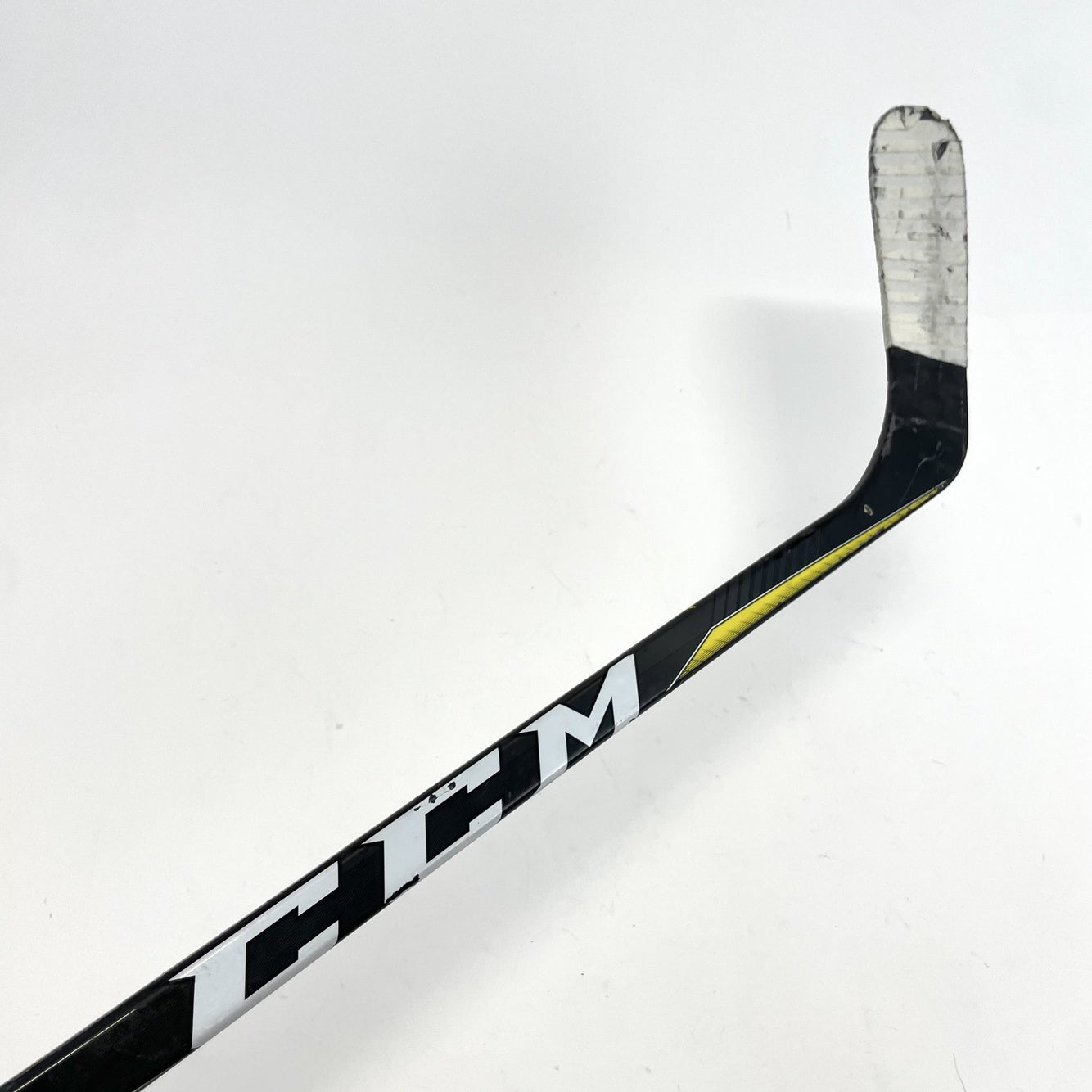 Used Left Handed CCM Super Tacks 2.0 | P92 Curve | 90 Flex | Grip | F356