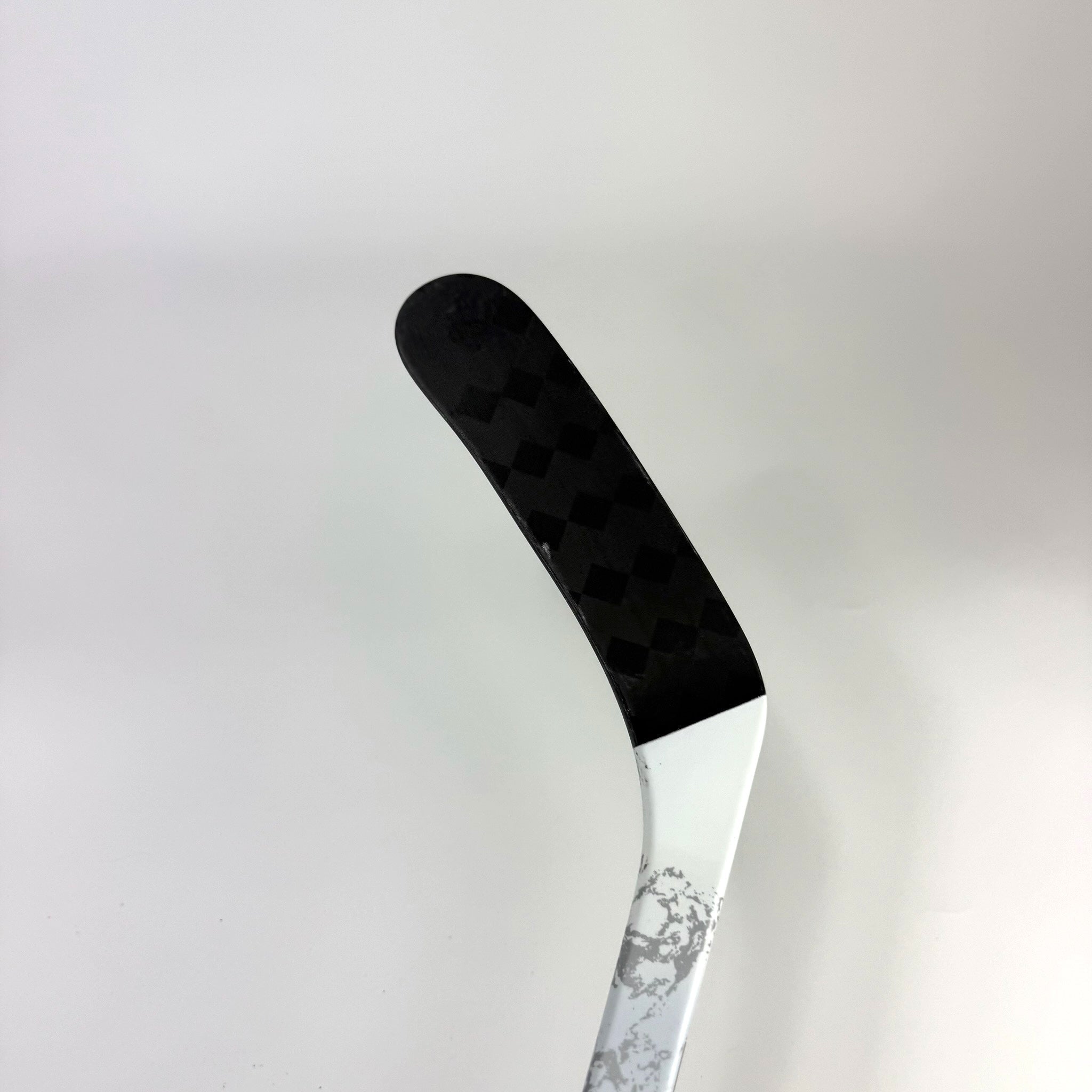 New Left White CCM RIbcor Trigger 9 Pro | 85 Flex P92M Curve Grip | F292