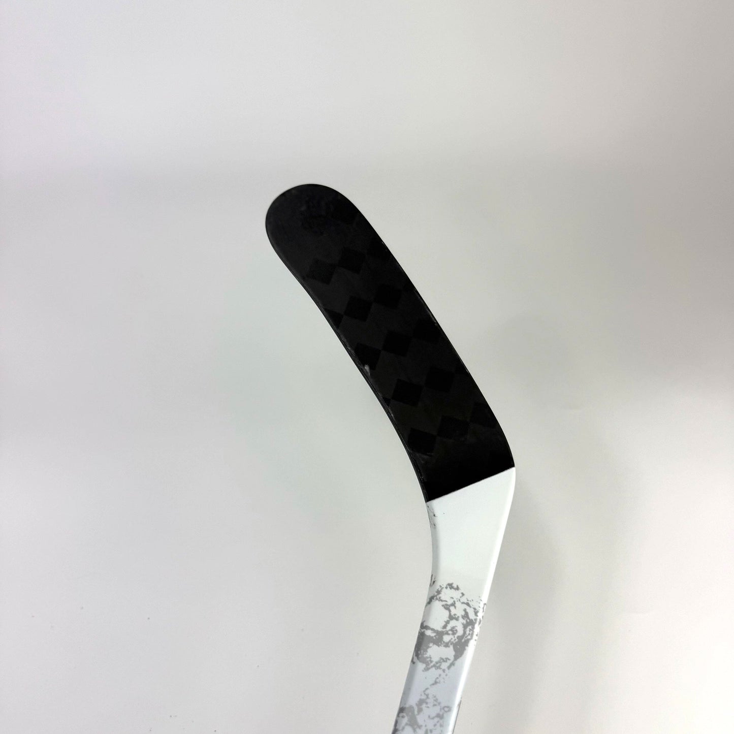 New Left White CCM RIbcor Trigger 9 Pro | 85 Flex P92M Curve Grip | F292
