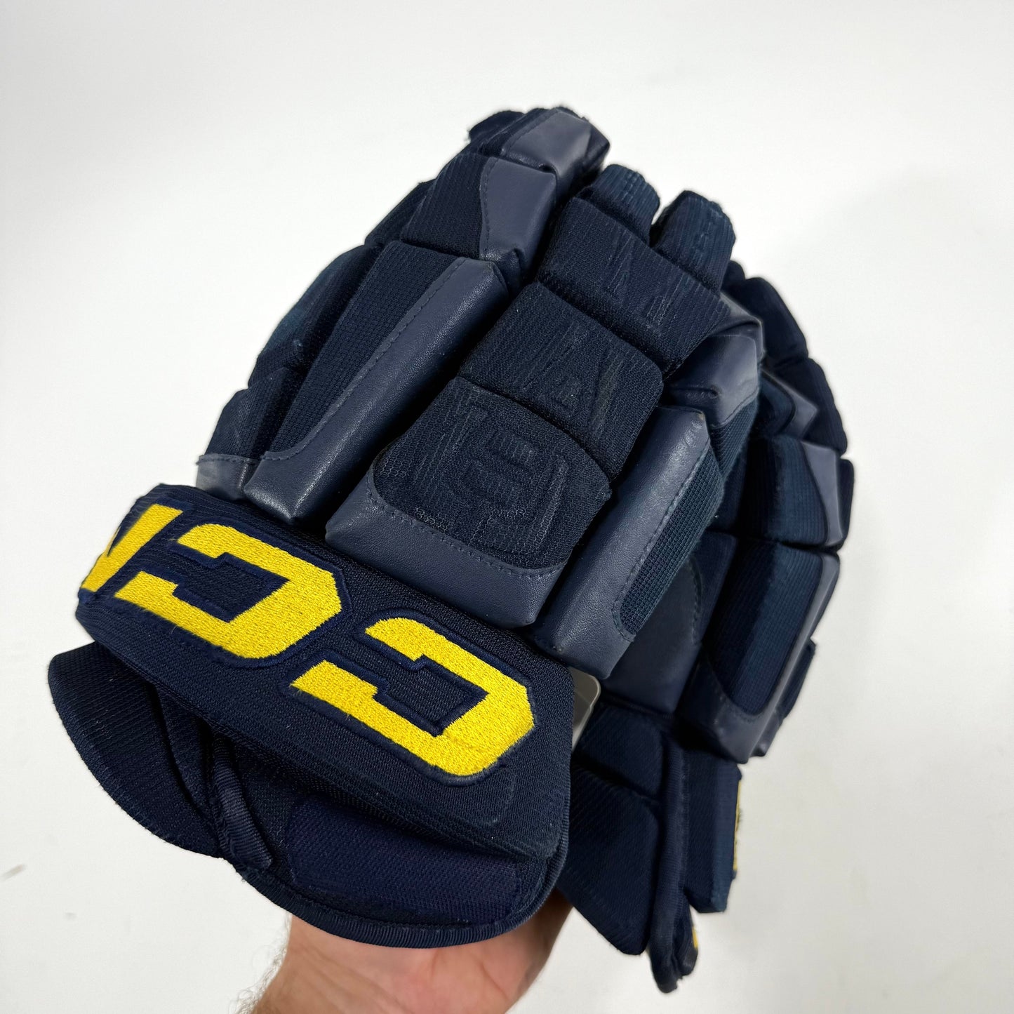 Used Stl Blues Navy CCM HGCL Gloves | 13" | Puvrenovic | D98