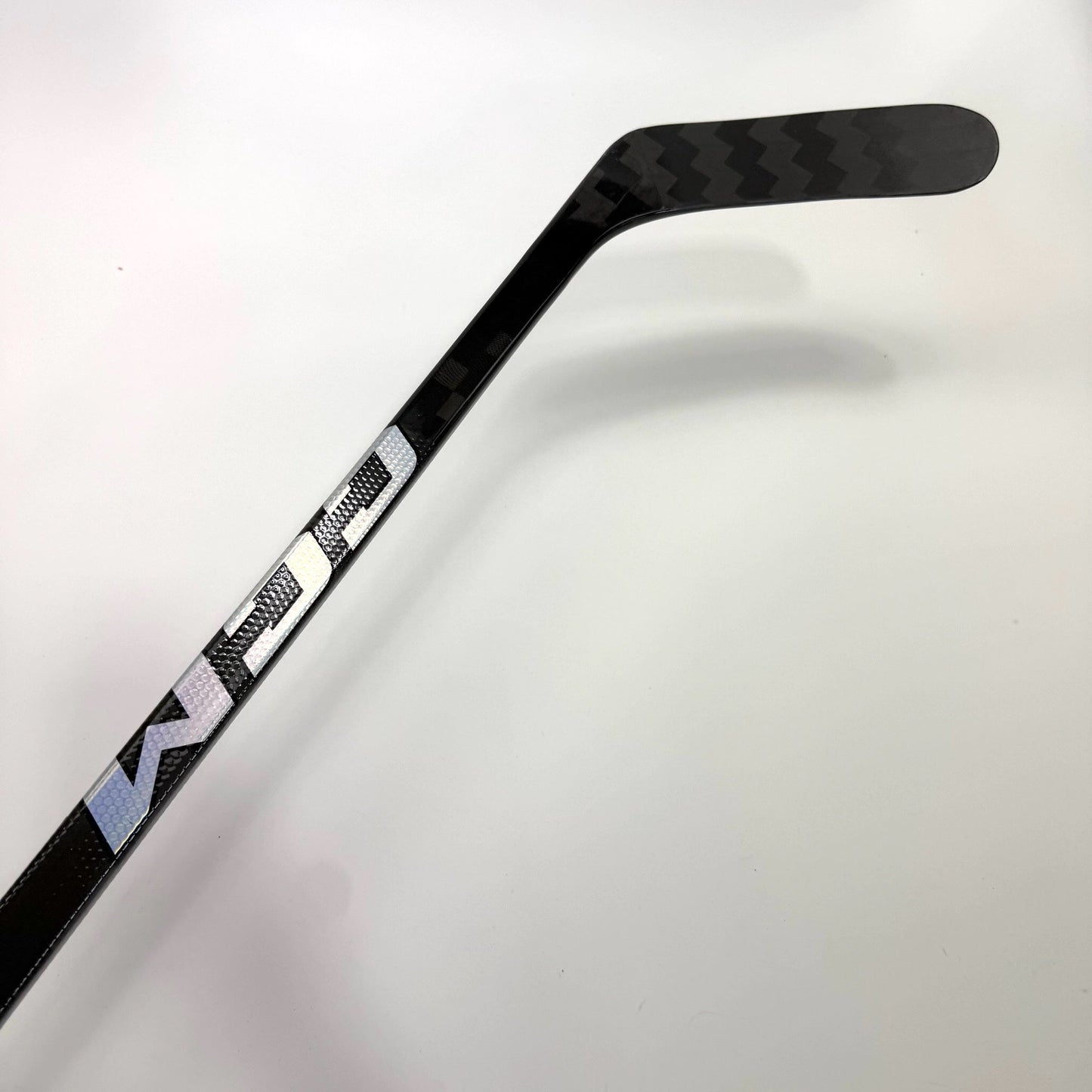 New Right Blue CCM Jetspeed FT8 Pro Curve Grip | 80 Flex P28M Curve Grip | BH509