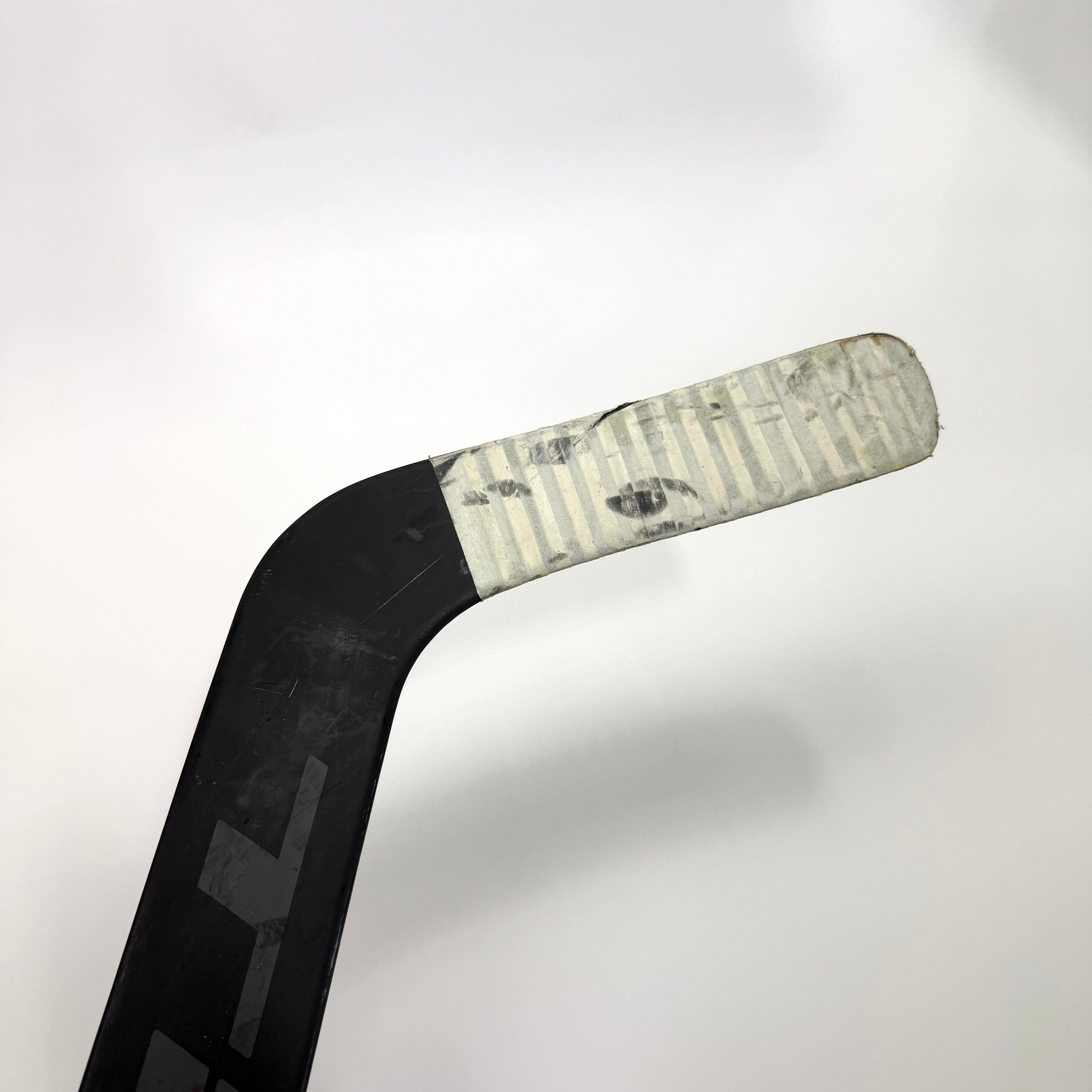 Used Full Right True A 6.0 Goalie Stick | 26" Paddle MC Curve | BH455 - Top Flight Hockey