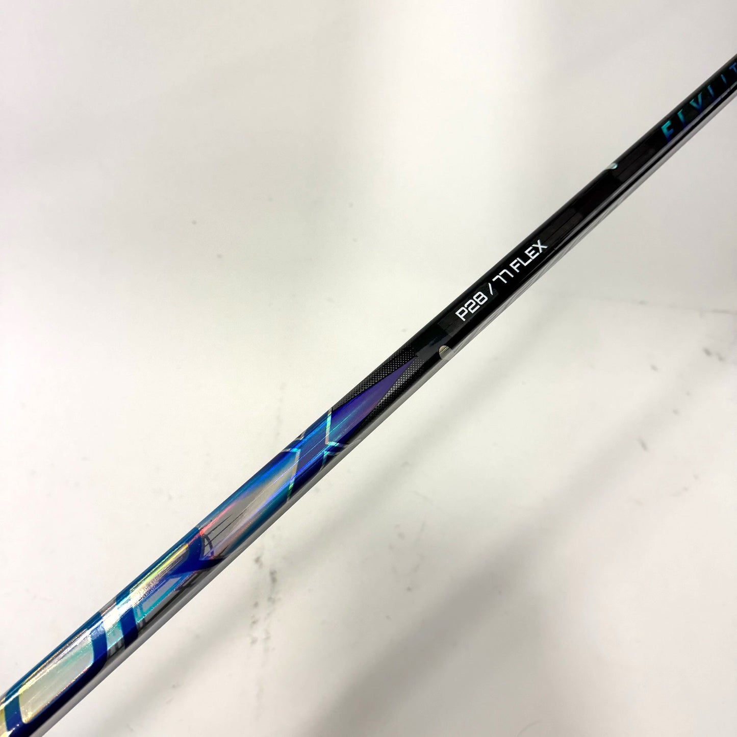 New Right Bauer Vapor Flylite | 77 Flex P28 Curve Grip | AB834