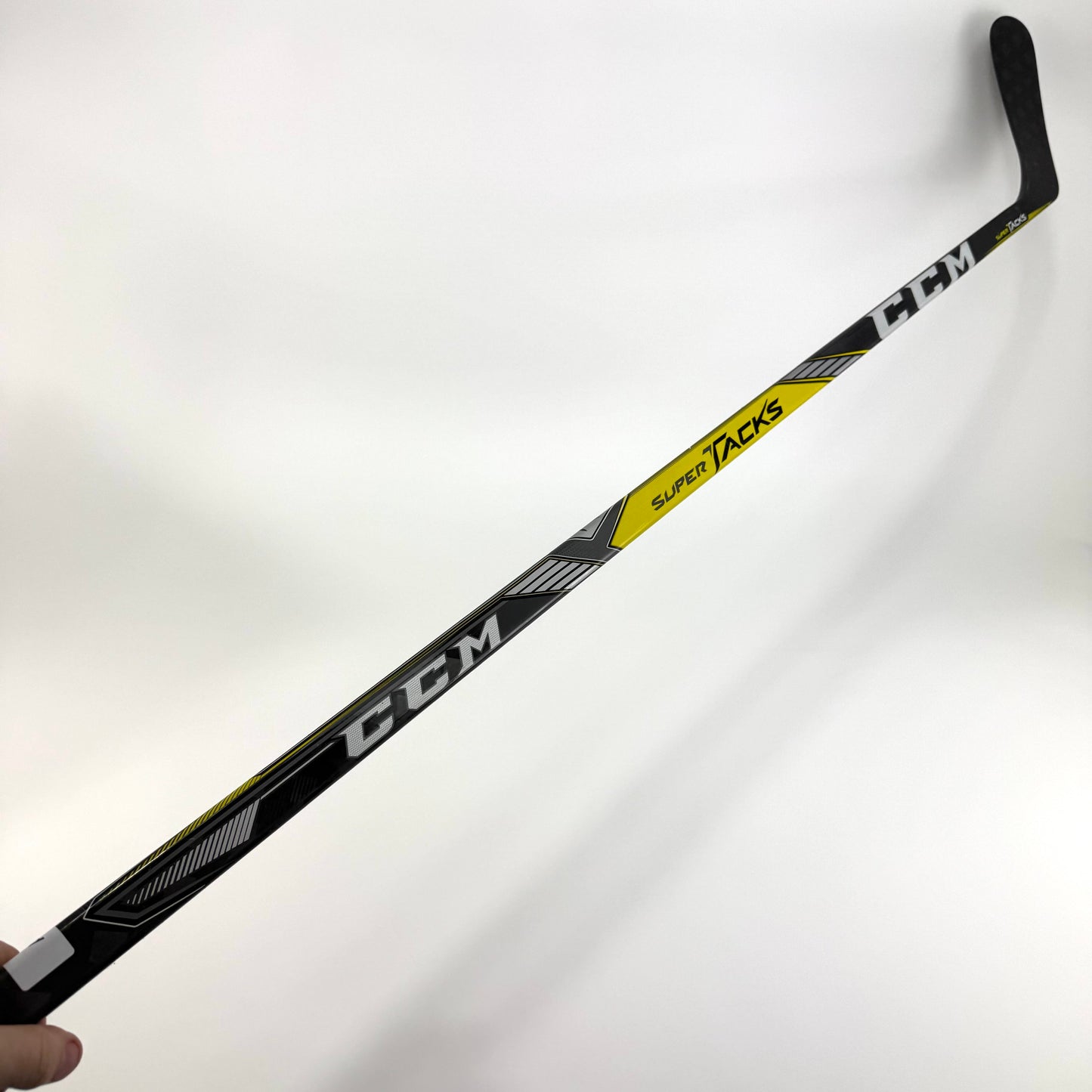 New Left CCM Super Tacks | 100 Flex P90 Curve Grip | #A450 - Top Flight Hockey