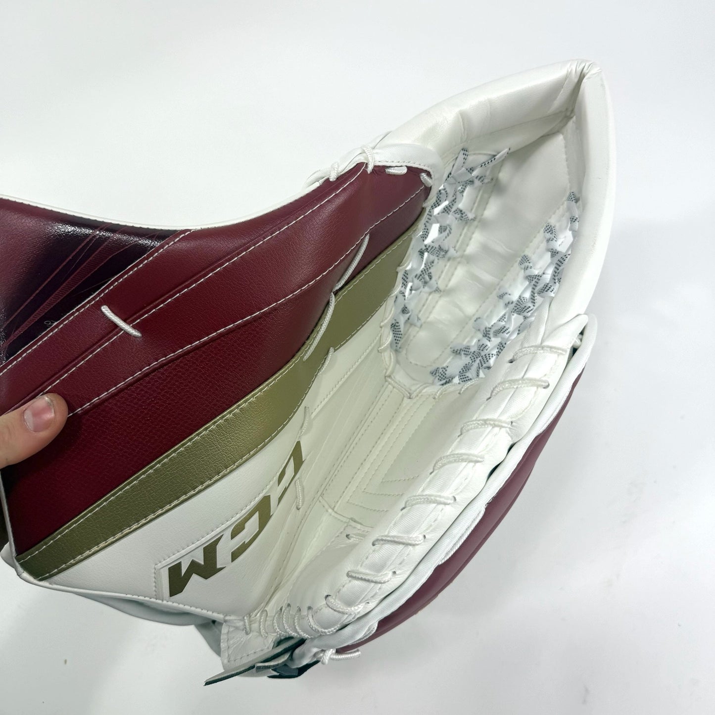 New Regular White and Maroon CCM EFlex 5 Goalie Glove | Denver | 590 Break