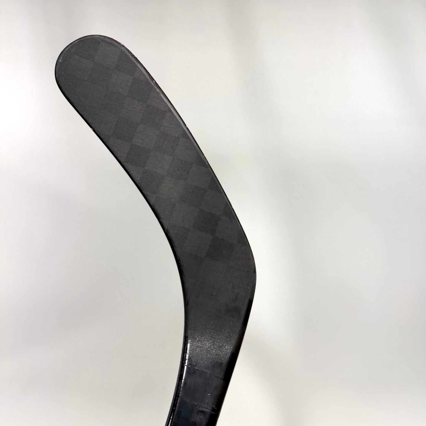 Used Once Left Bauer Nexus Tracer | 87 Flex P92 Curve Grip | AB933