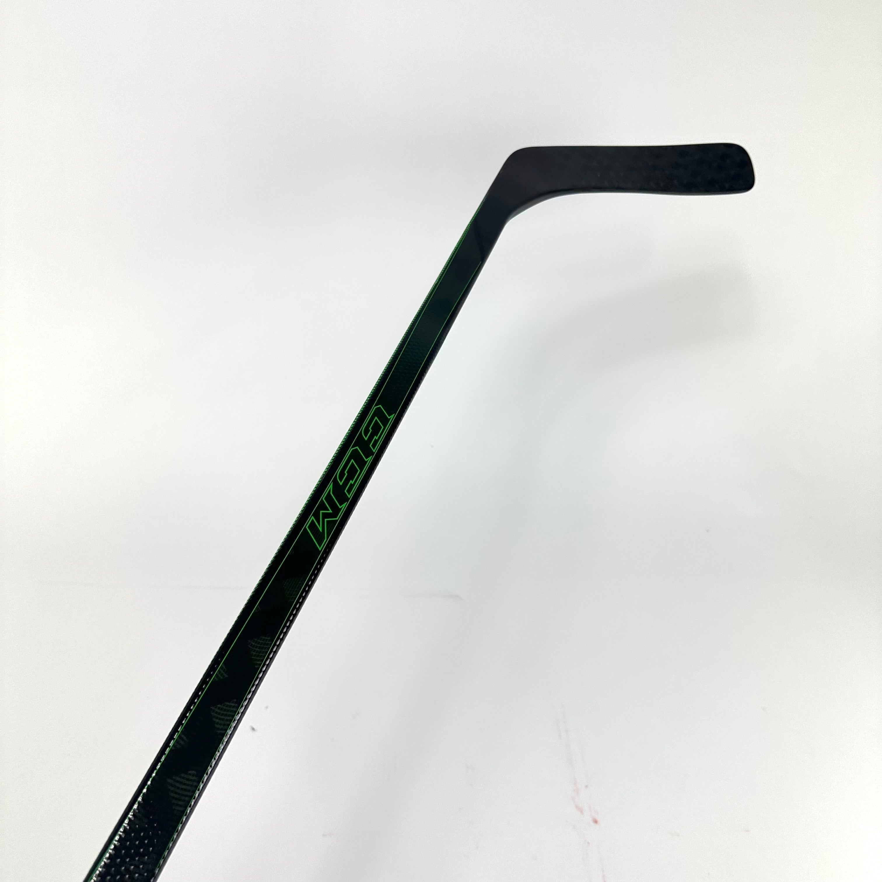 New Right CCM Ribcore Trigger 5 Pro | 100 Flex Custom Squre Toe Curve Non Grip | Braun | M585