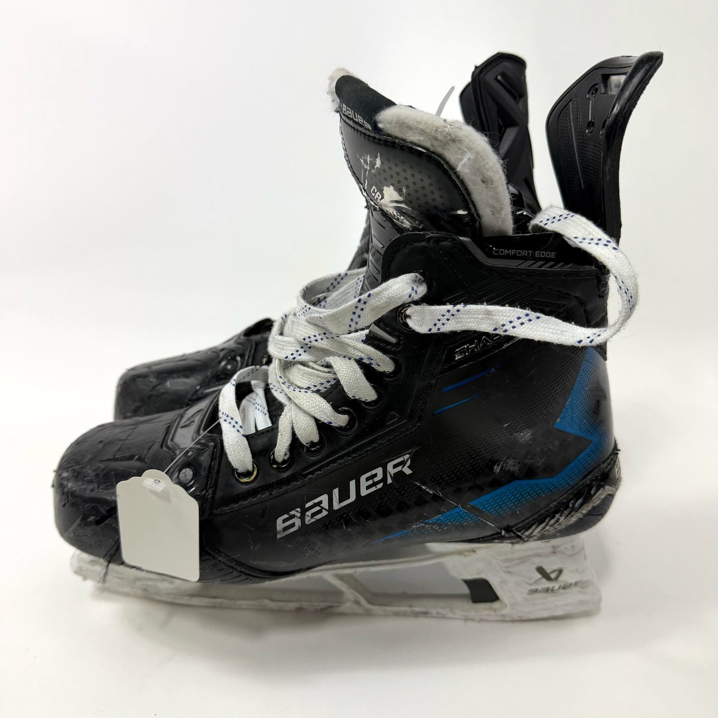 Used Blue Bauer Supreme Shadow Skates | 8.5 Fit 1 | J123