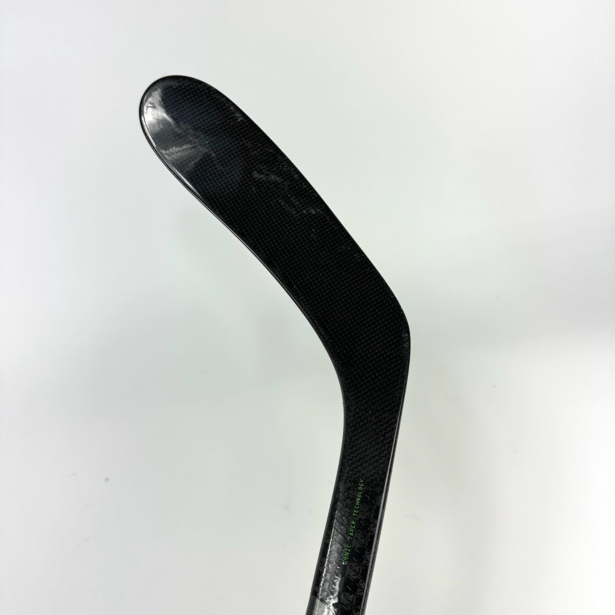 New Left Black Bauer Supreme Ultra Sonic | 77 Flex P28 Curve Grip | Kucherov | K79