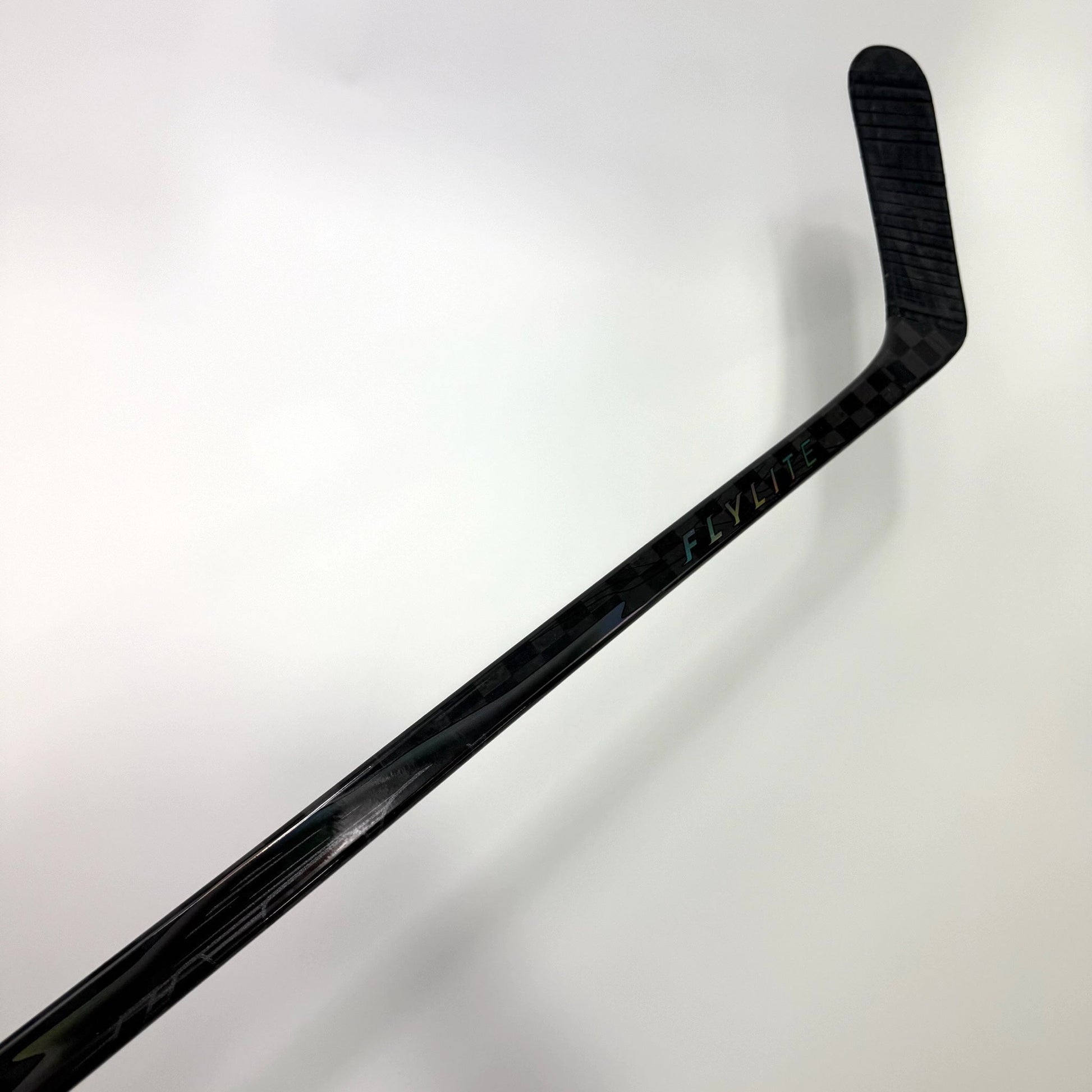 UsUsed Left Black Bauer Flylite | 107 Flex New Zegras Pro Curve | Grip | BH410 - Top Flight Hockey