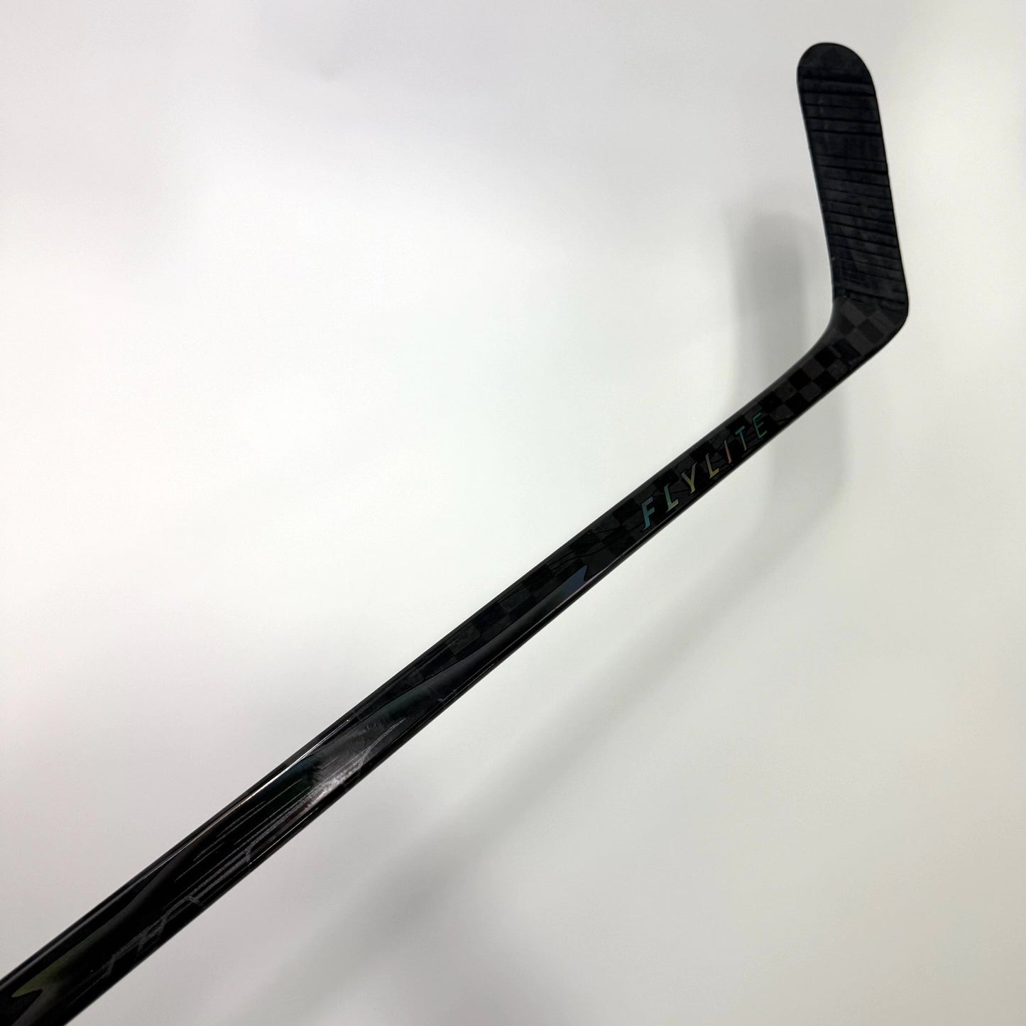 Used Left Black Bauer Flylite | 107 Flex New Zegras Pro Curve | Grip | BH410