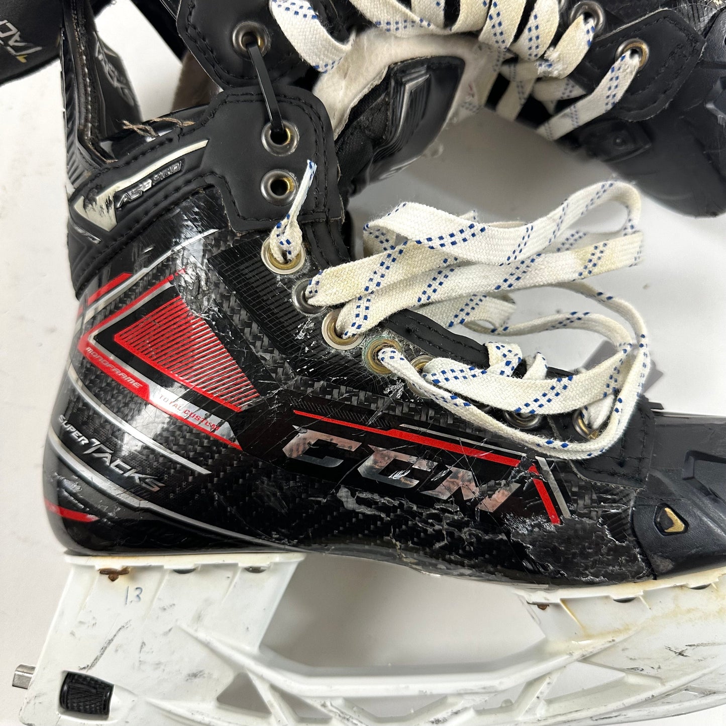 Used Red CCM Super Tacks AS3 Pro Skates | Size 6D | A237 - Top Flight Hockey