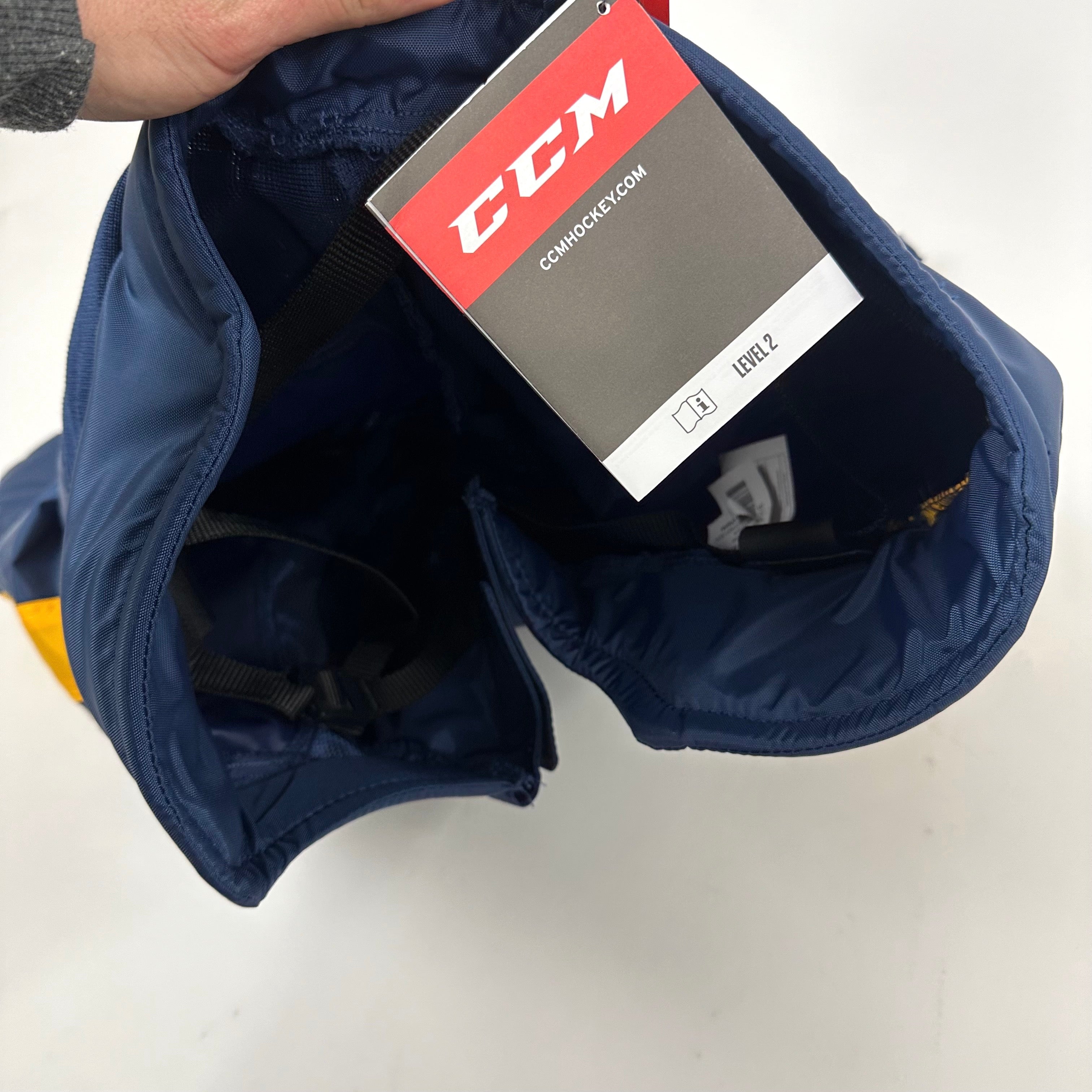 Brand New Navy and Yellow PP90cv Nashville Predators Shell - Large +2" - Top Flight Hockey