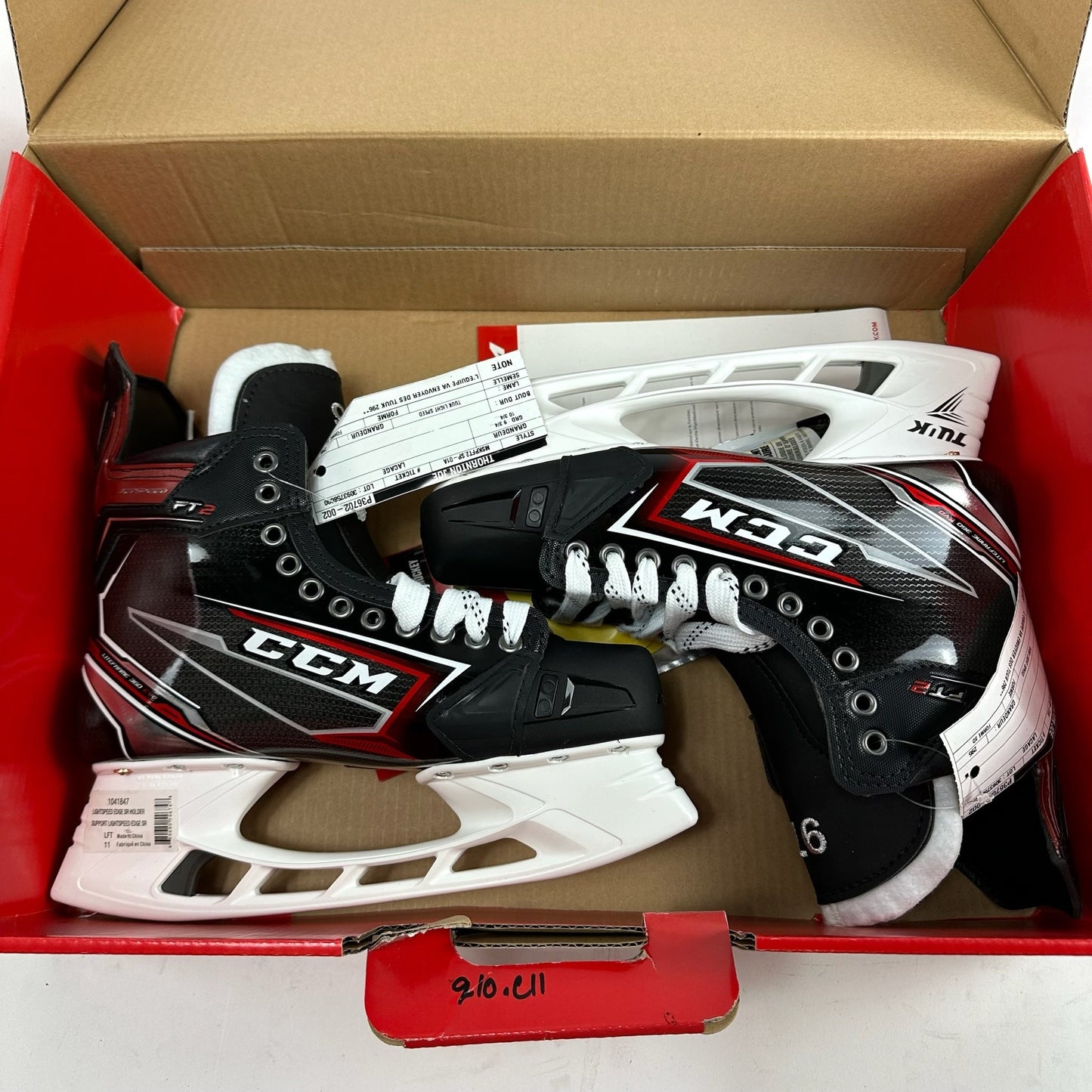 New CCM Jetspeed FT2 Skates | Size 9 3/4 D | M309 - Top Flight Hockey