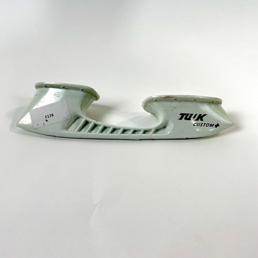 Brand New Right Tuuk Custom Plus Holder No Steel | 254mm | F178 - Top Flight Hockey