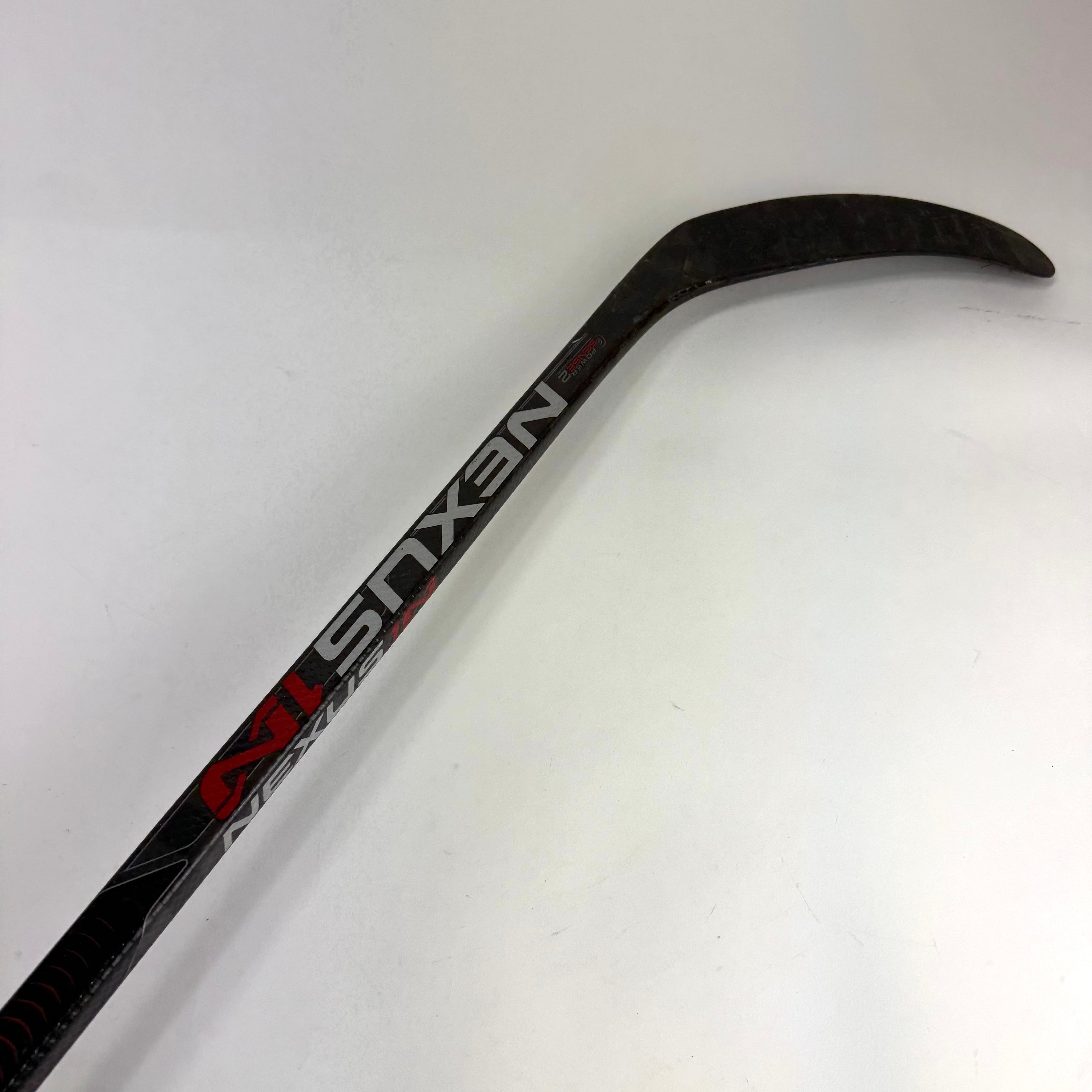 Used Left Red Bauer Nexus 1N | 87 Flex P92M Curve Grip | E761 - Top Flight Hockey